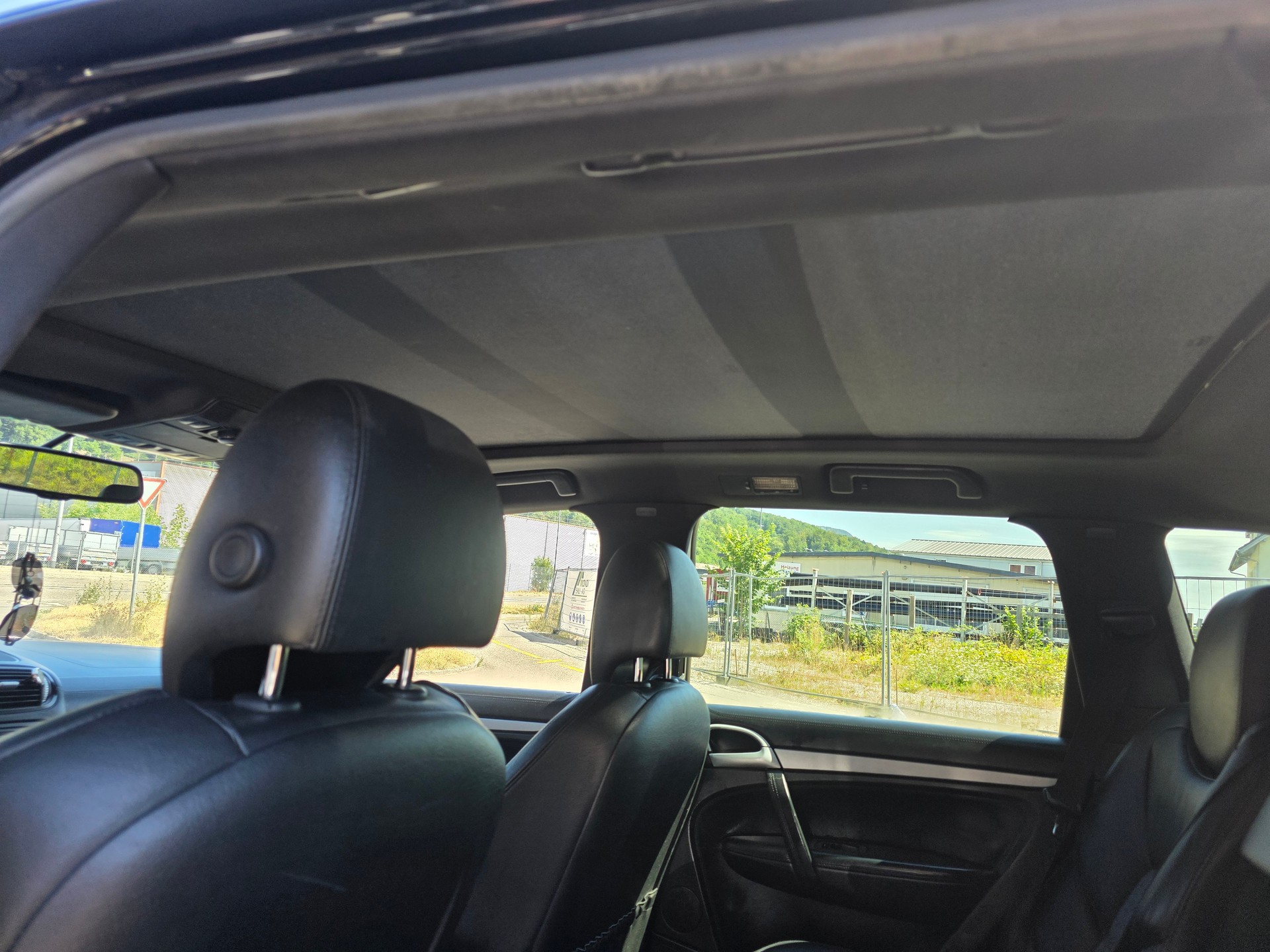 PORSCHE Cayenne Diesel-image-12