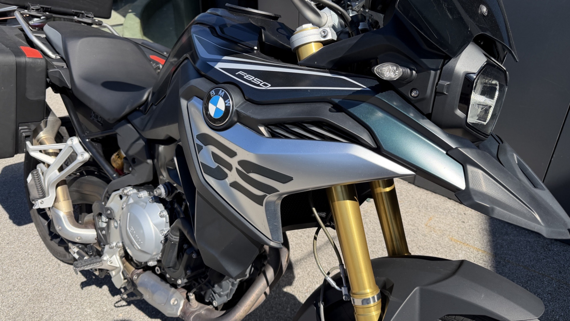 BMW F 850 GS Exclusive-image-4