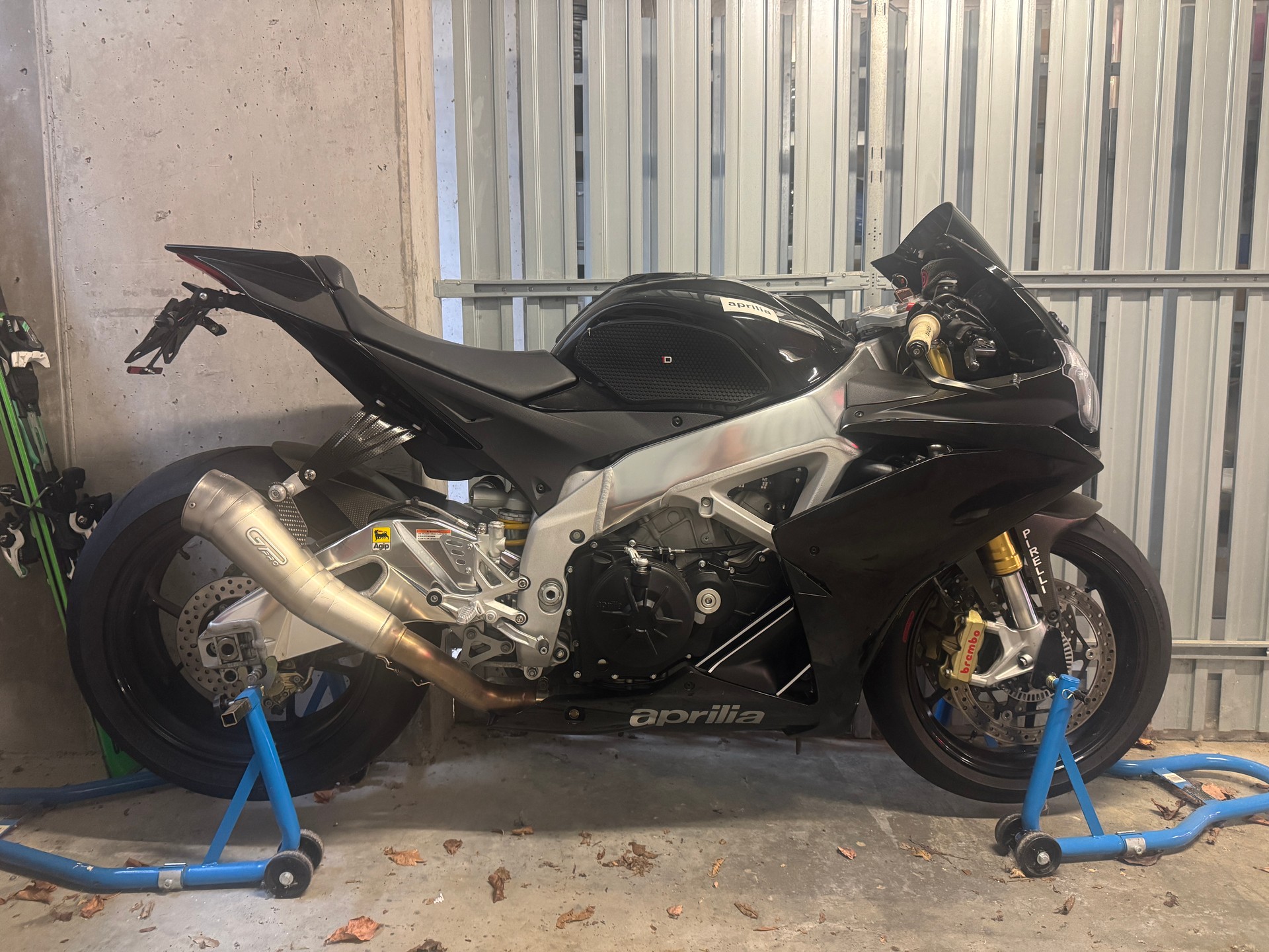 APRILIA RSV4 R-image-0
