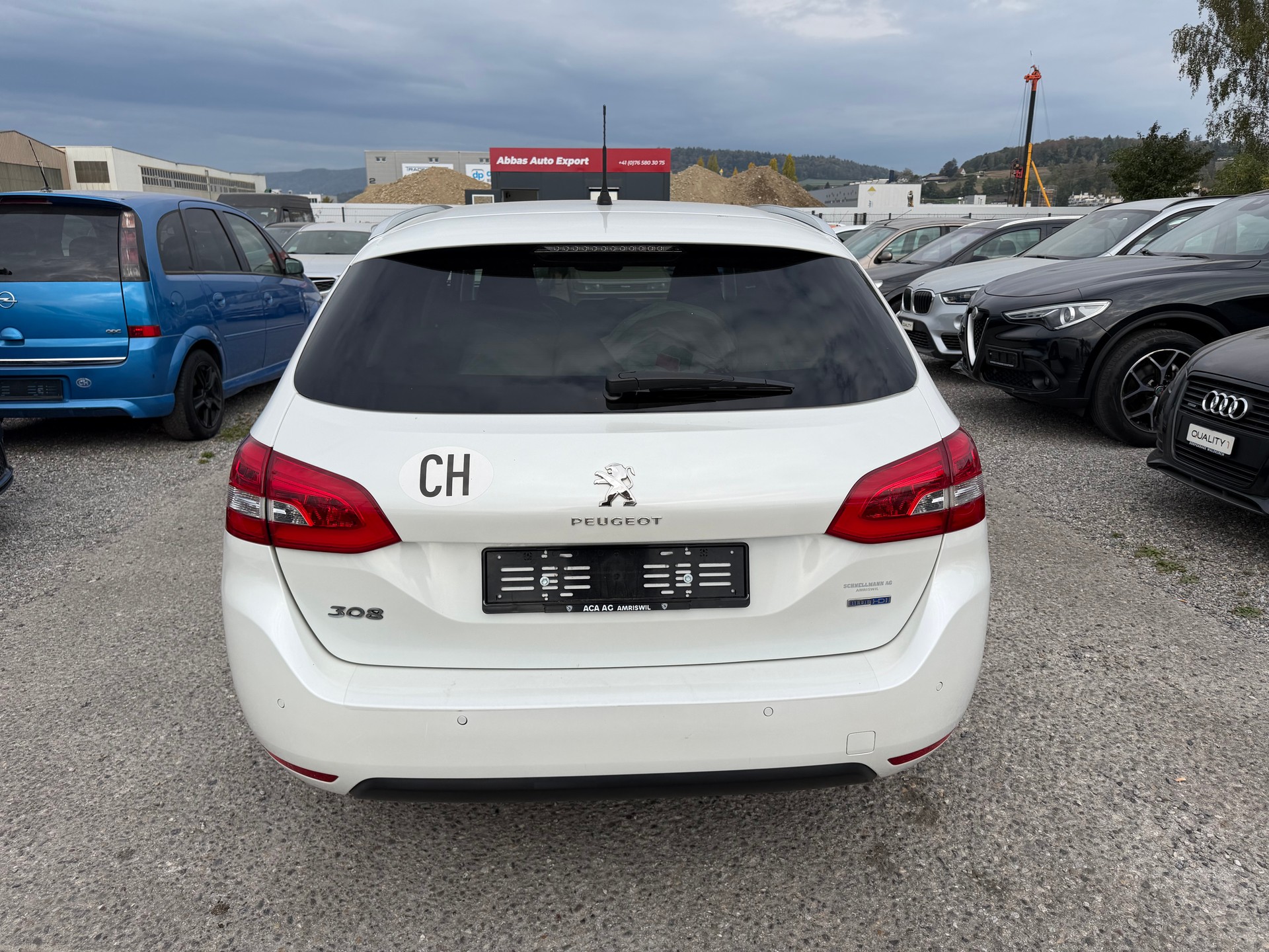 PEUGEOT 308 SW 2.0 BlueHDI Allure Automatic-image-4
