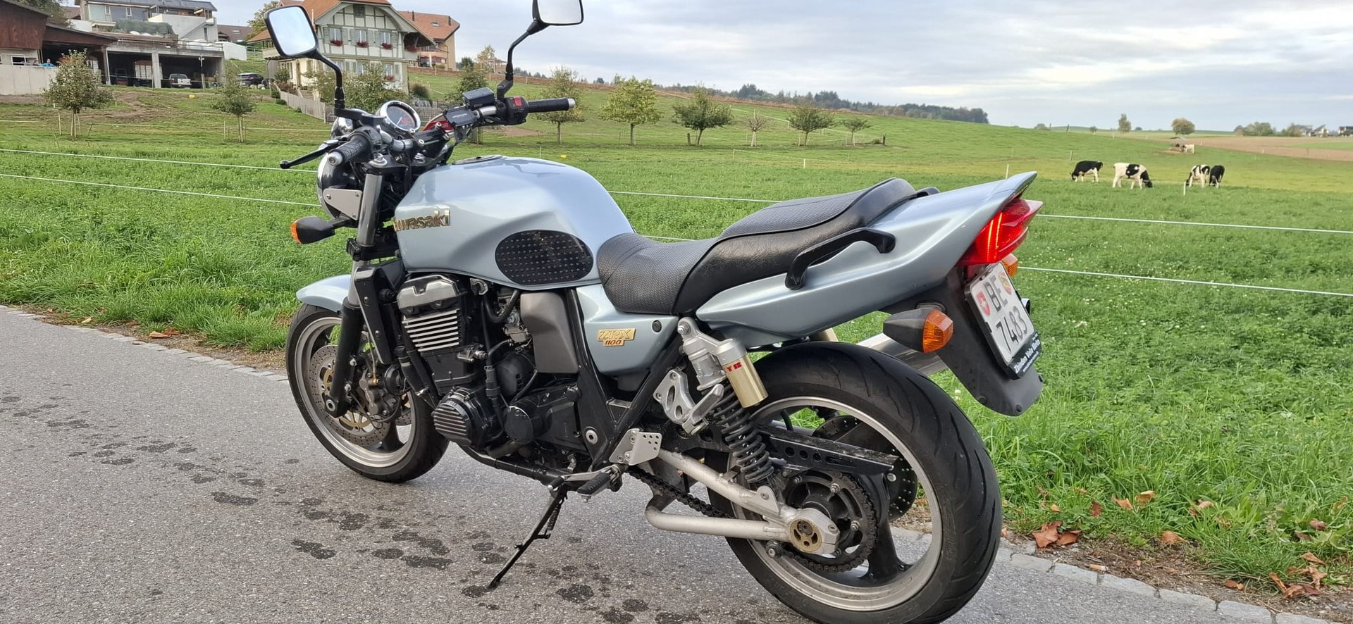 KAWASAKI ZRX 1100-image-6