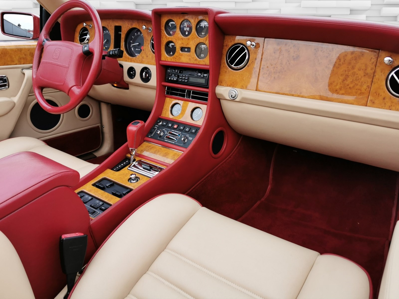 BENTLEY Azure-image-11