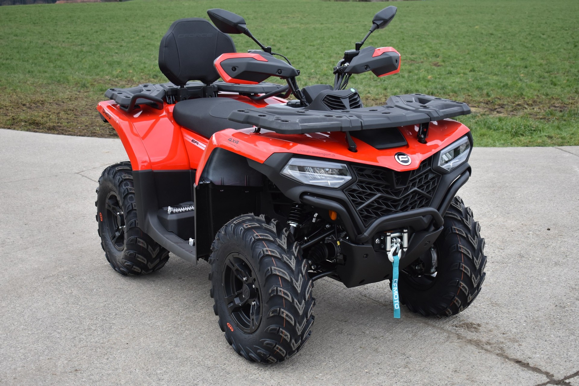 CF MOTO CFORCE 520 DLX 4x4-image-0