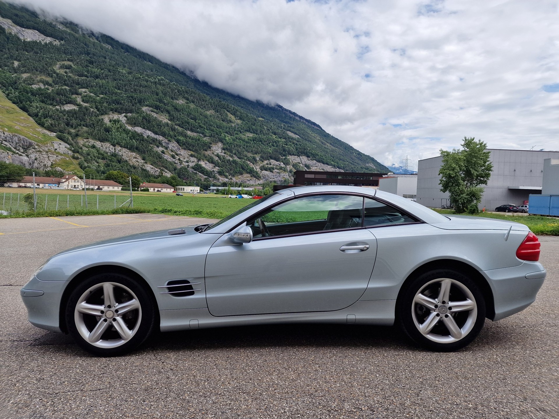 MERCEDES-BENZ SL 350-image-17