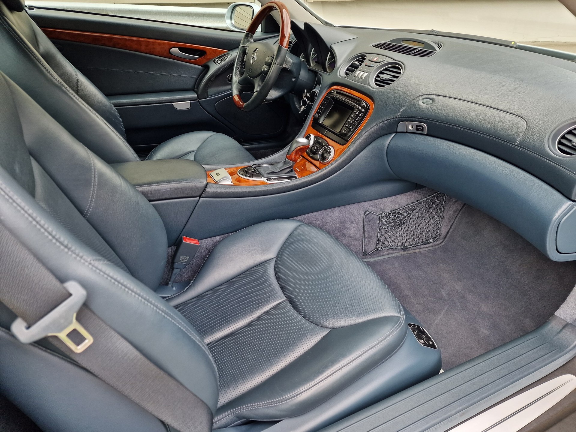 MERCEDES-BENZ SL 350-image-25