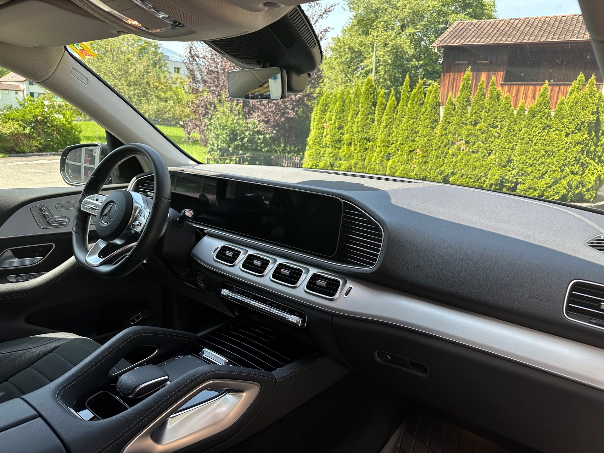 MERCEDES-BENZ GLE 350 de 4Matic AMG Line 9G-Tronic-image-10