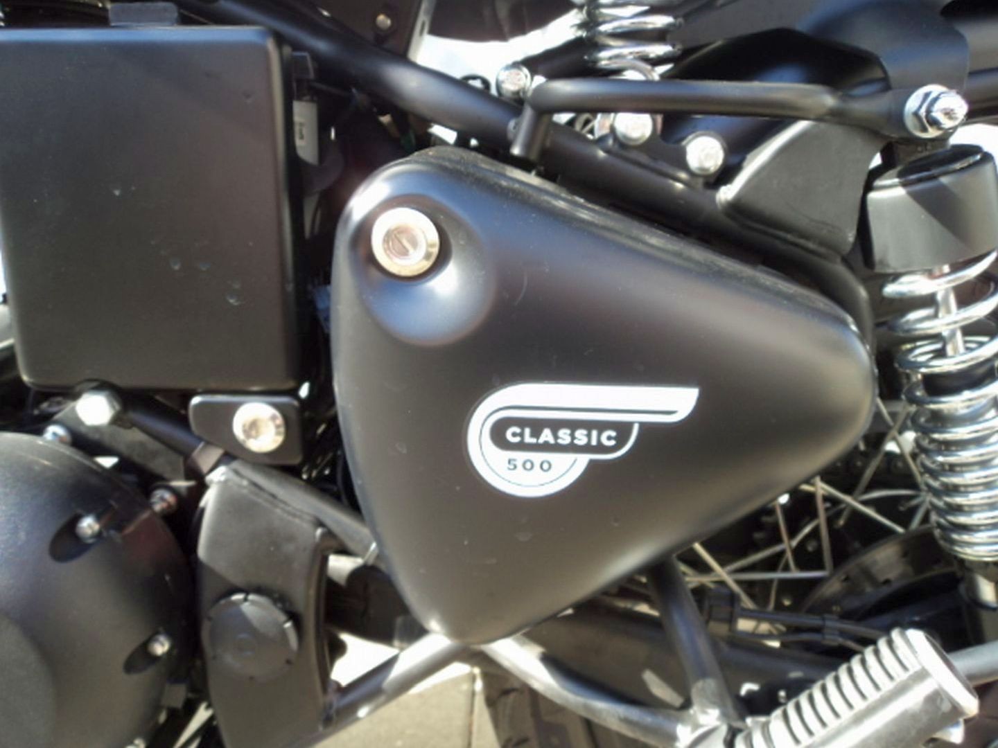 ROYAL ENFIELD CLASSIC 500 EFI EU4-image-9