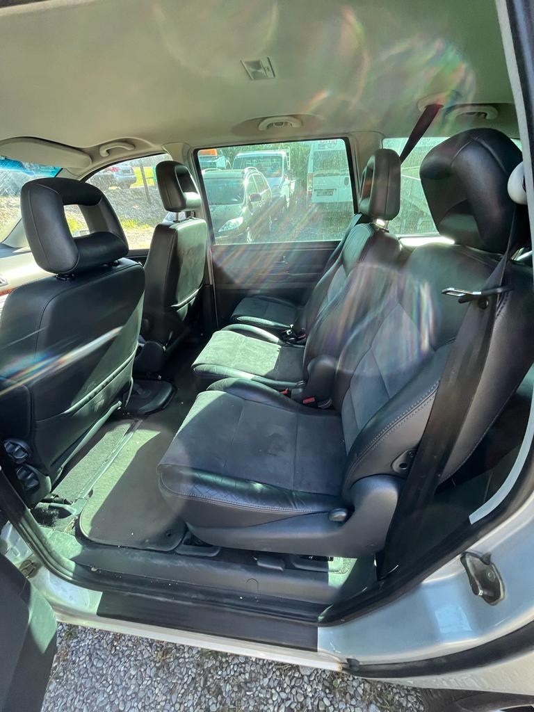 VW Sharan 2.8 V6 Highline-image-3