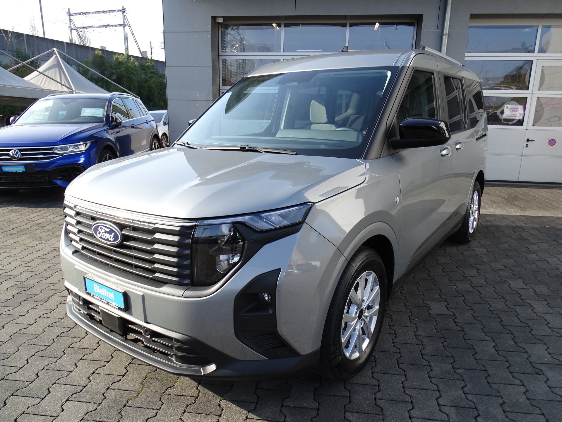 FORD Tourneo Courier 1.0 EcoBoost Titanium Automat-image-20