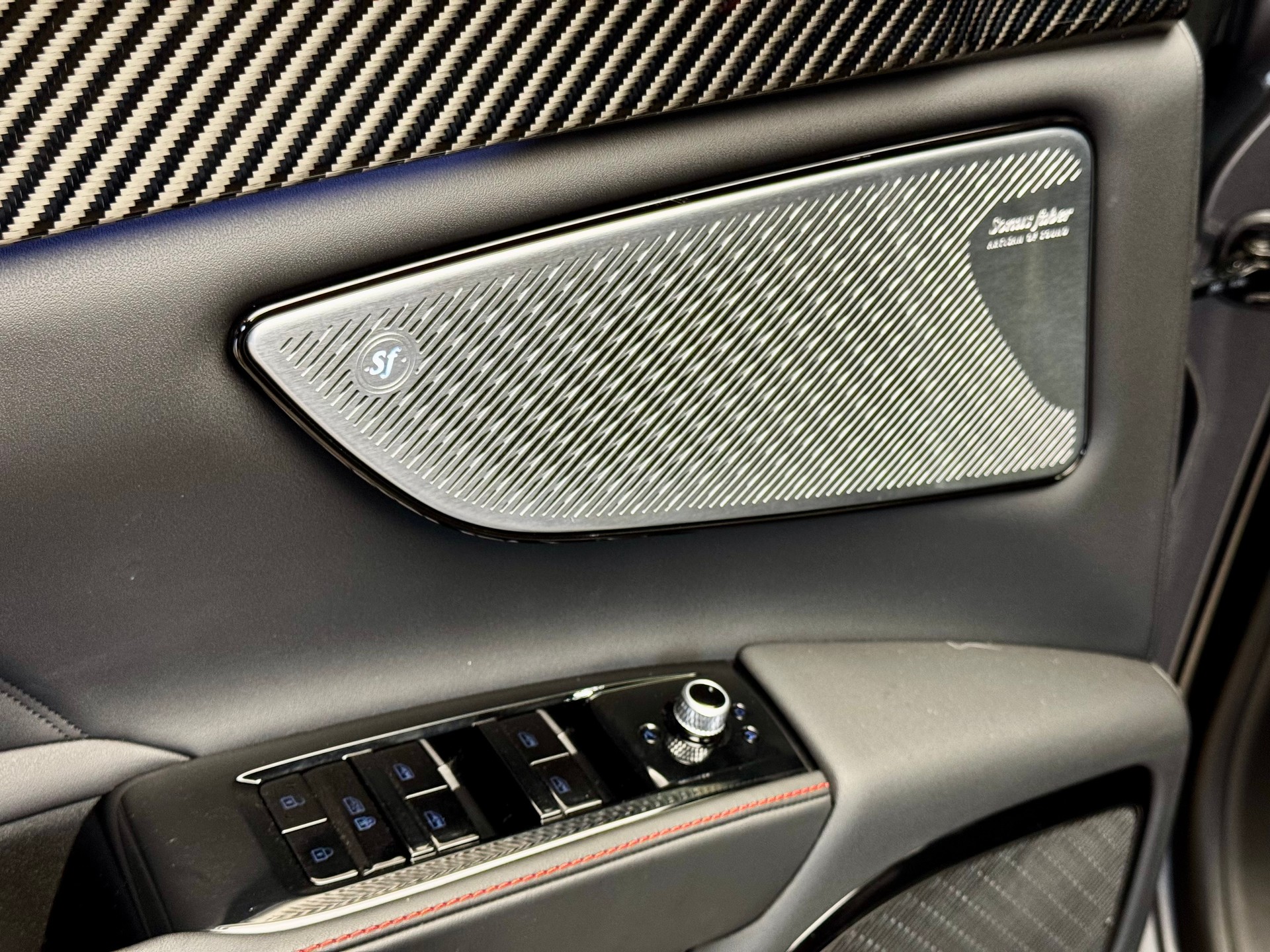 MASERATI Grecale 2.0 MHEV Modena Hybrid Automatica-image-12