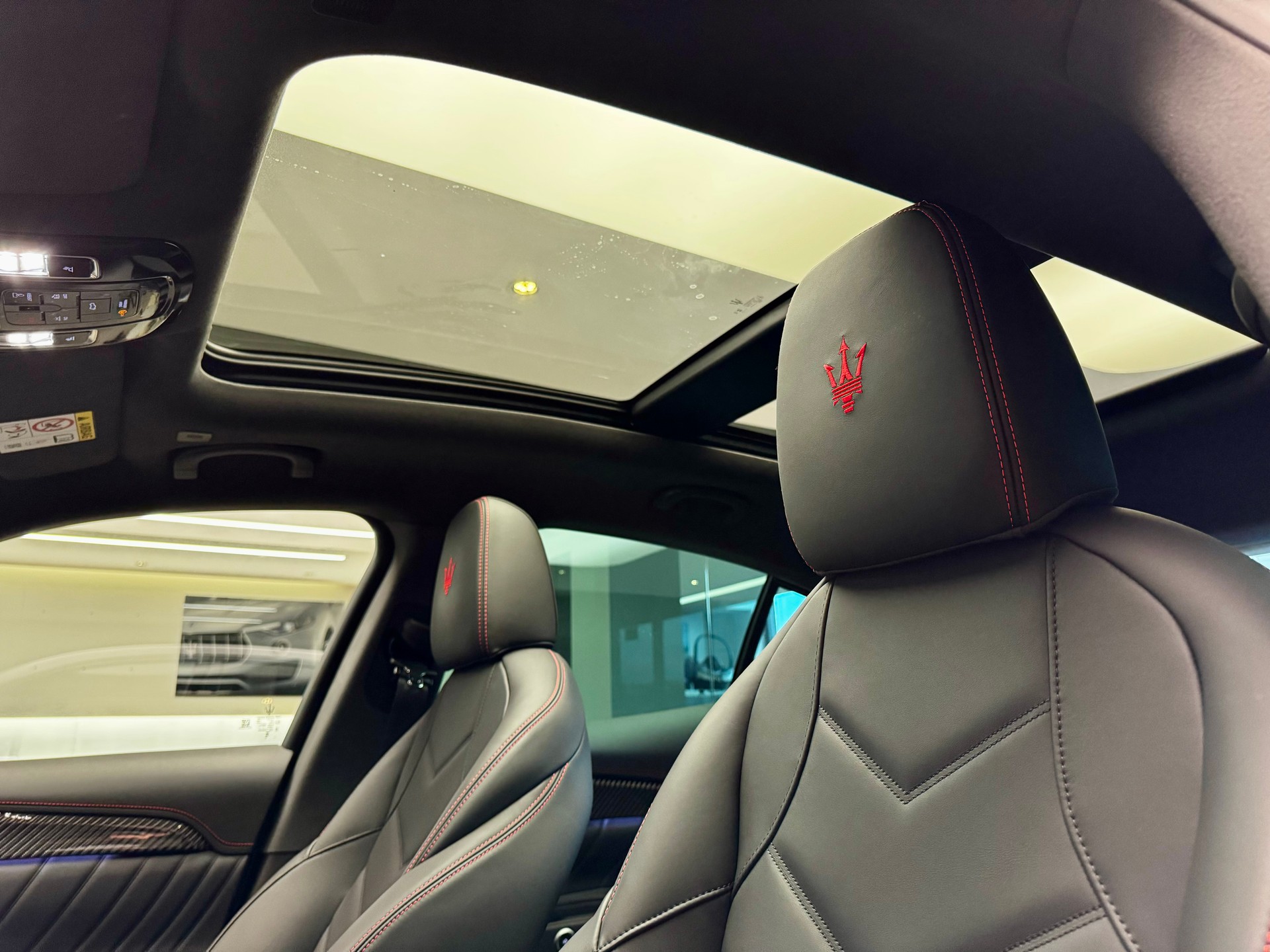 MASERATI Grecale 2.0 MHEV Modena Hybrid Automatica-image-11