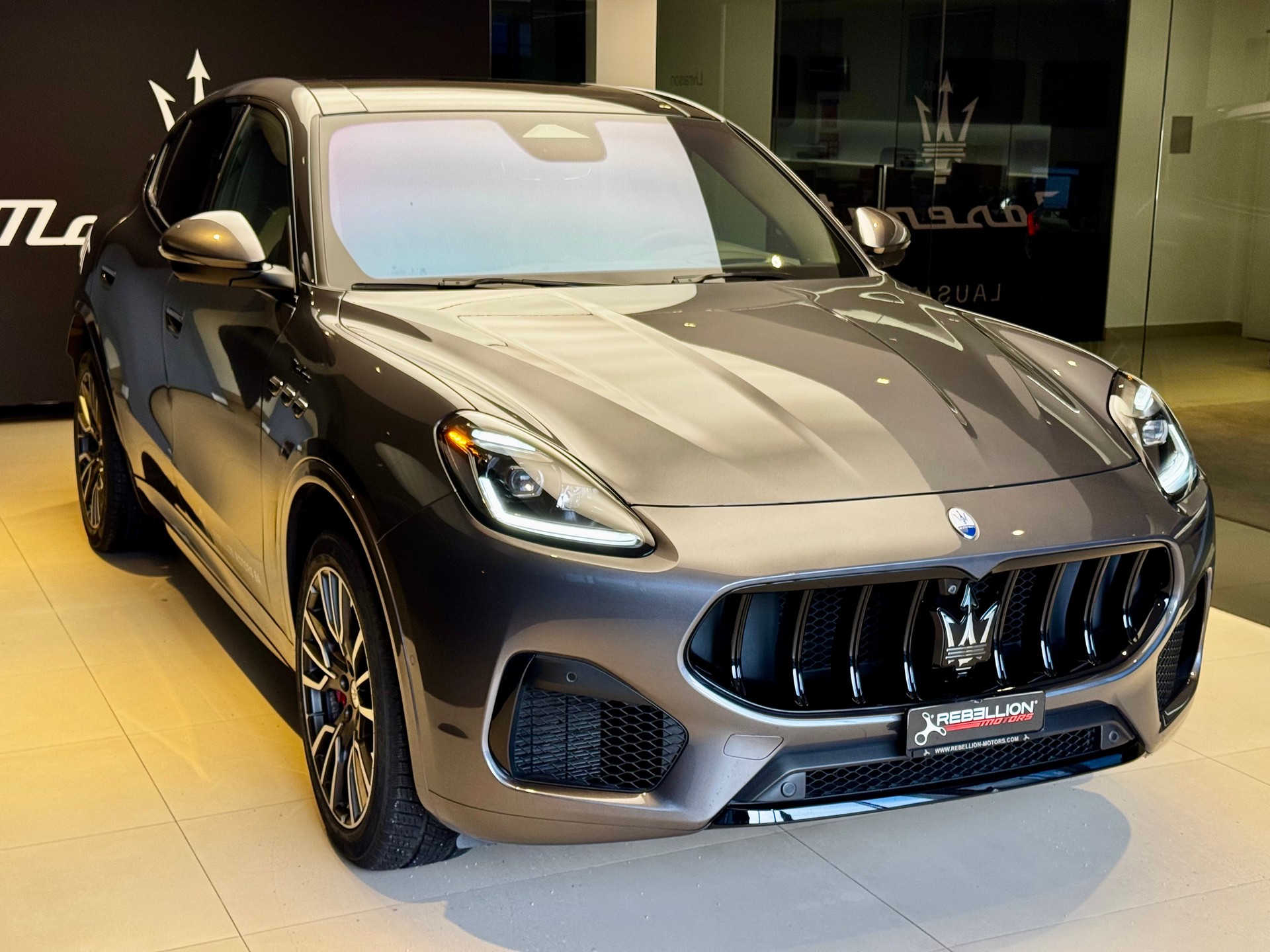 MASERATI Grecale 2.0 MHEV Modena Hybrid Automatica-image-2