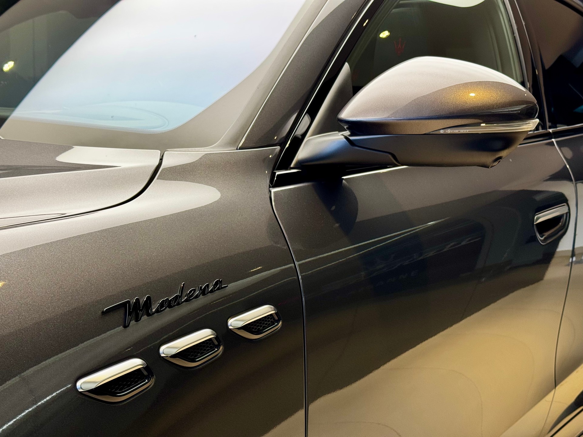 MASERATI Grecale 2.0 MHEV Modena Hybrid Automatica-image-4
