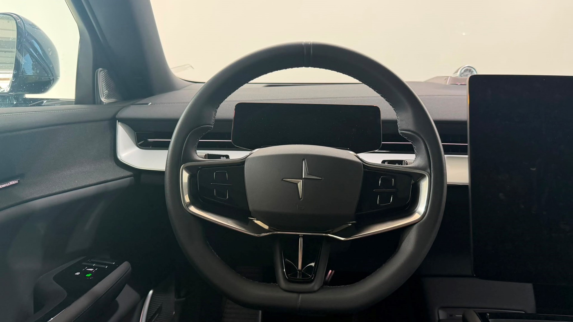 POLESTAR 3 Long Range Dual Motor Perfor-image-12