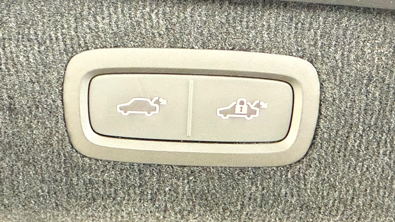 POLESTAR 3 Long Range Dual Motor Perfor-image-15