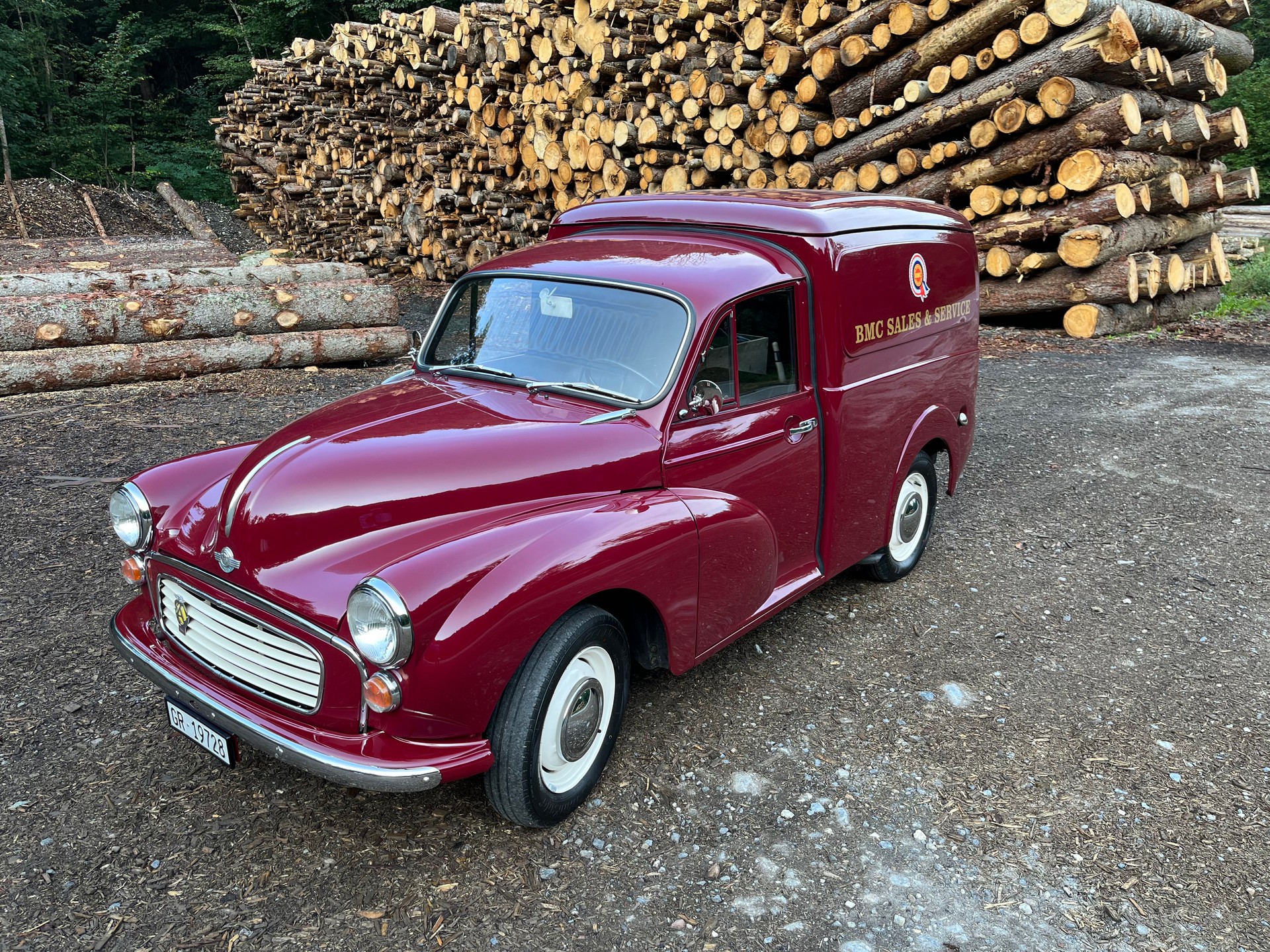 MORRIS Minor Van