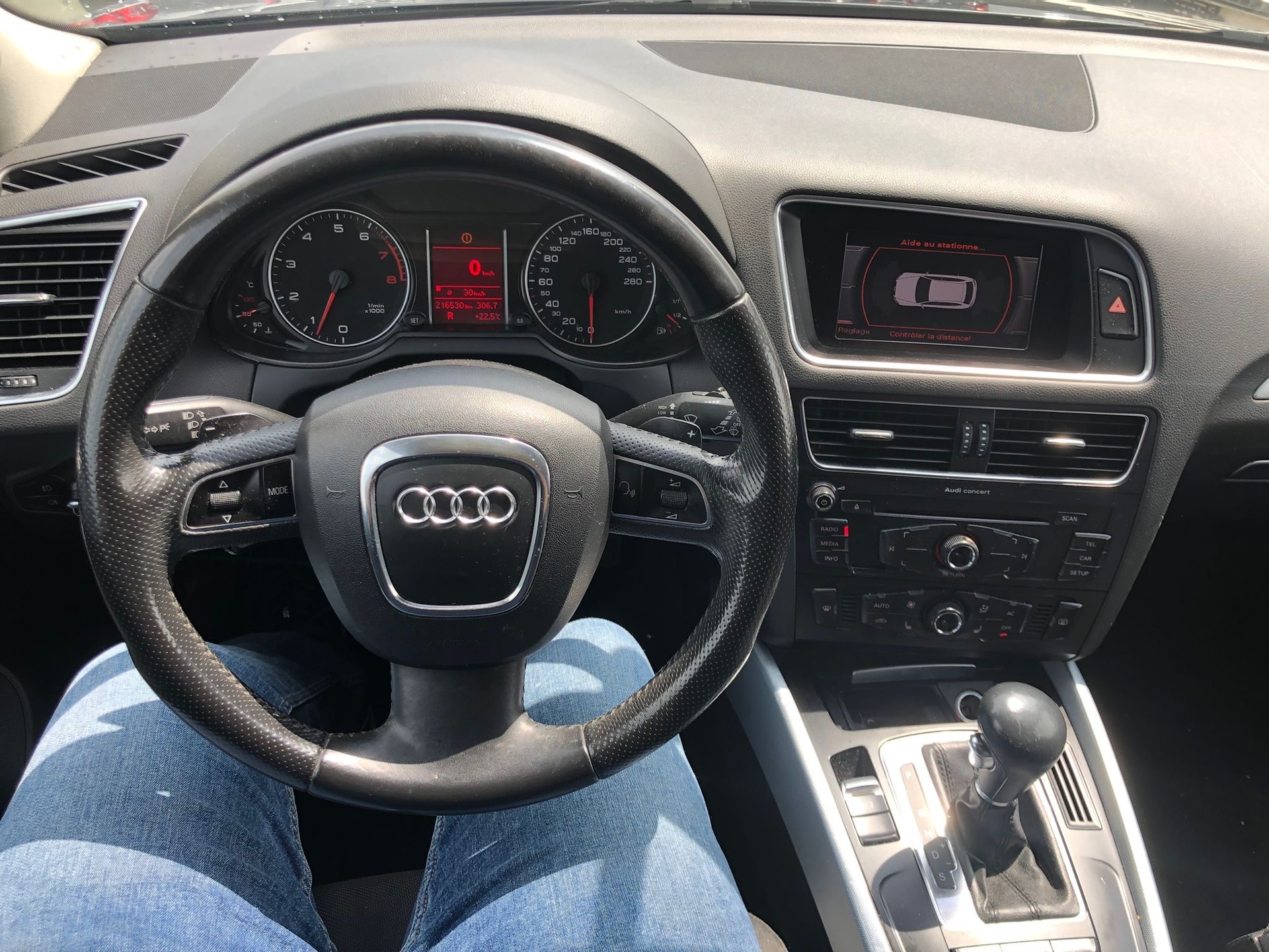 AUDI Q5 3.2 FSI quattro S-tronic-image-7