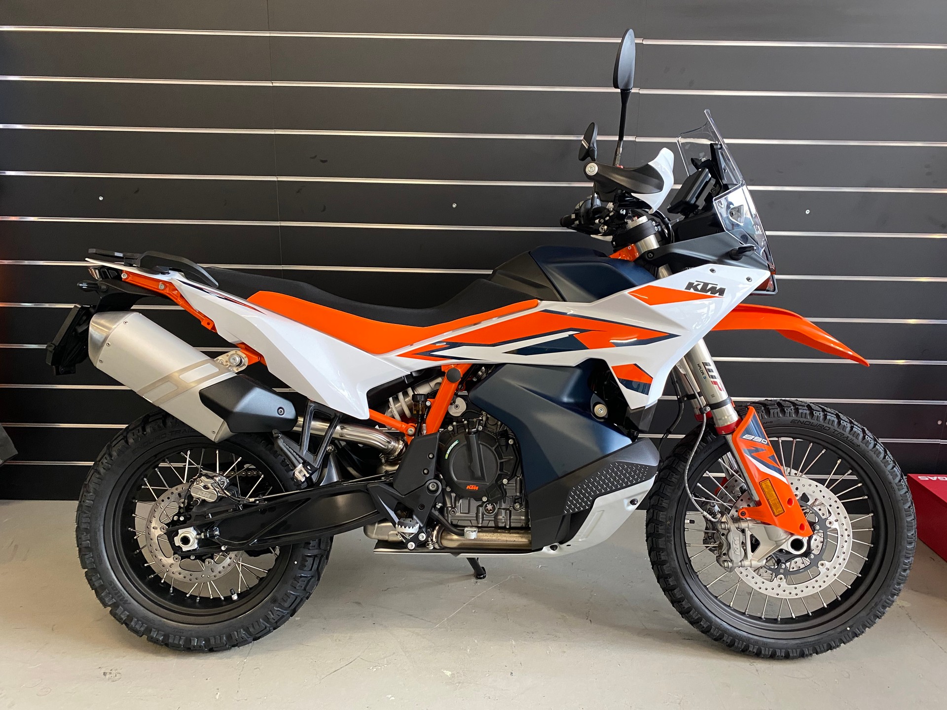 KTM 890 Adventure R-image-0