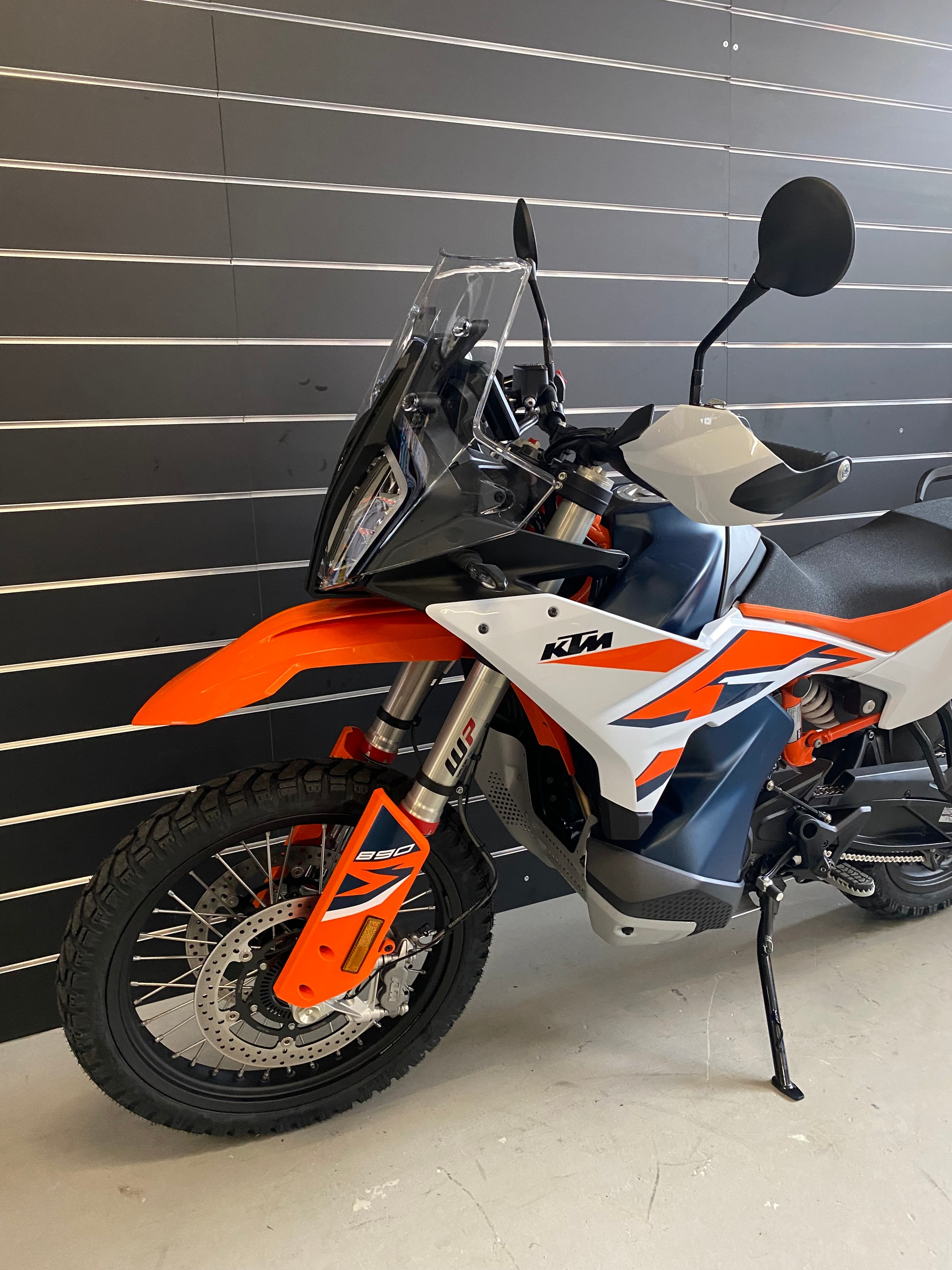 KTM 890 Adventure R-image-2