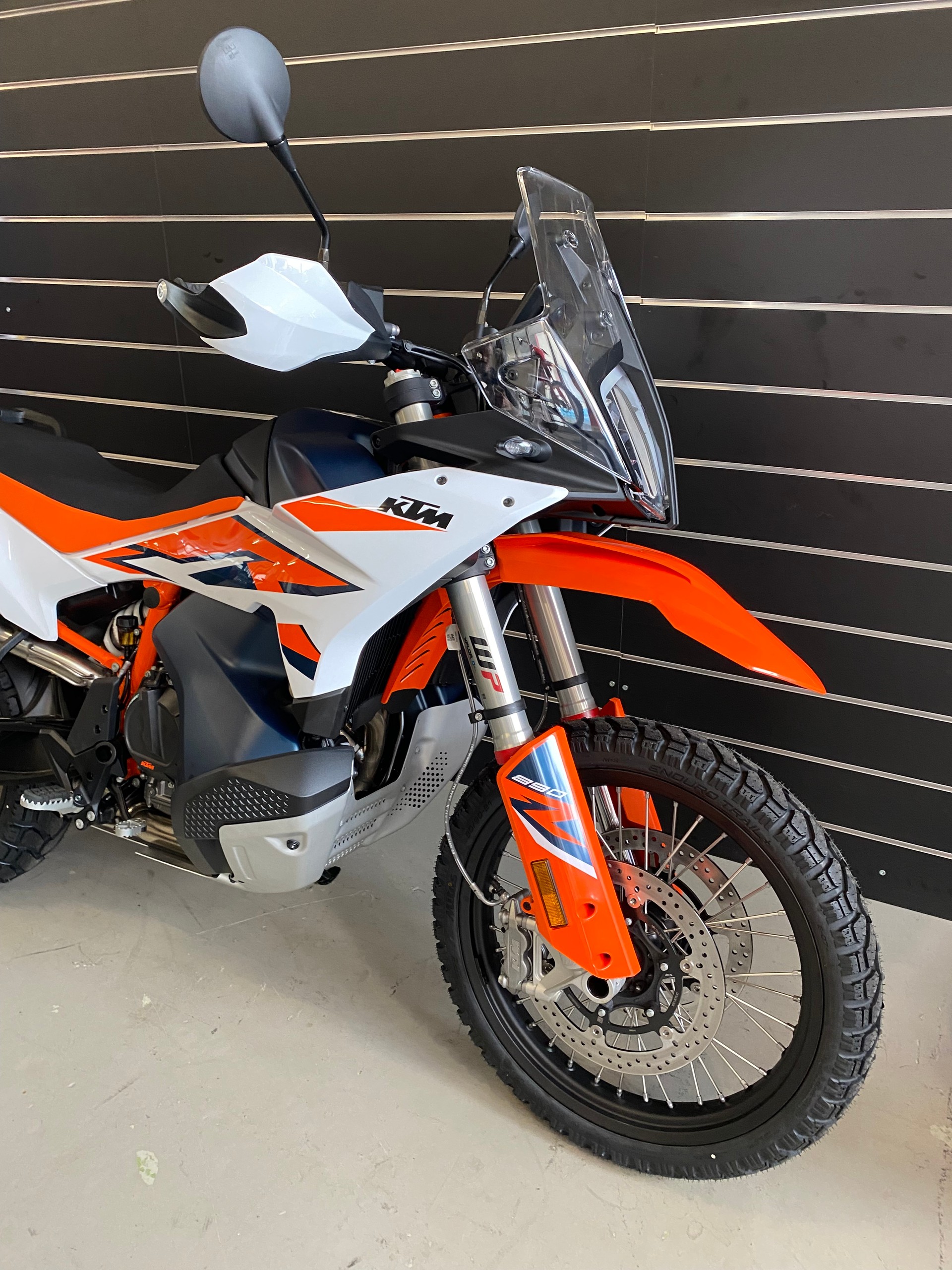 KTM 890 Adventure R-image-4