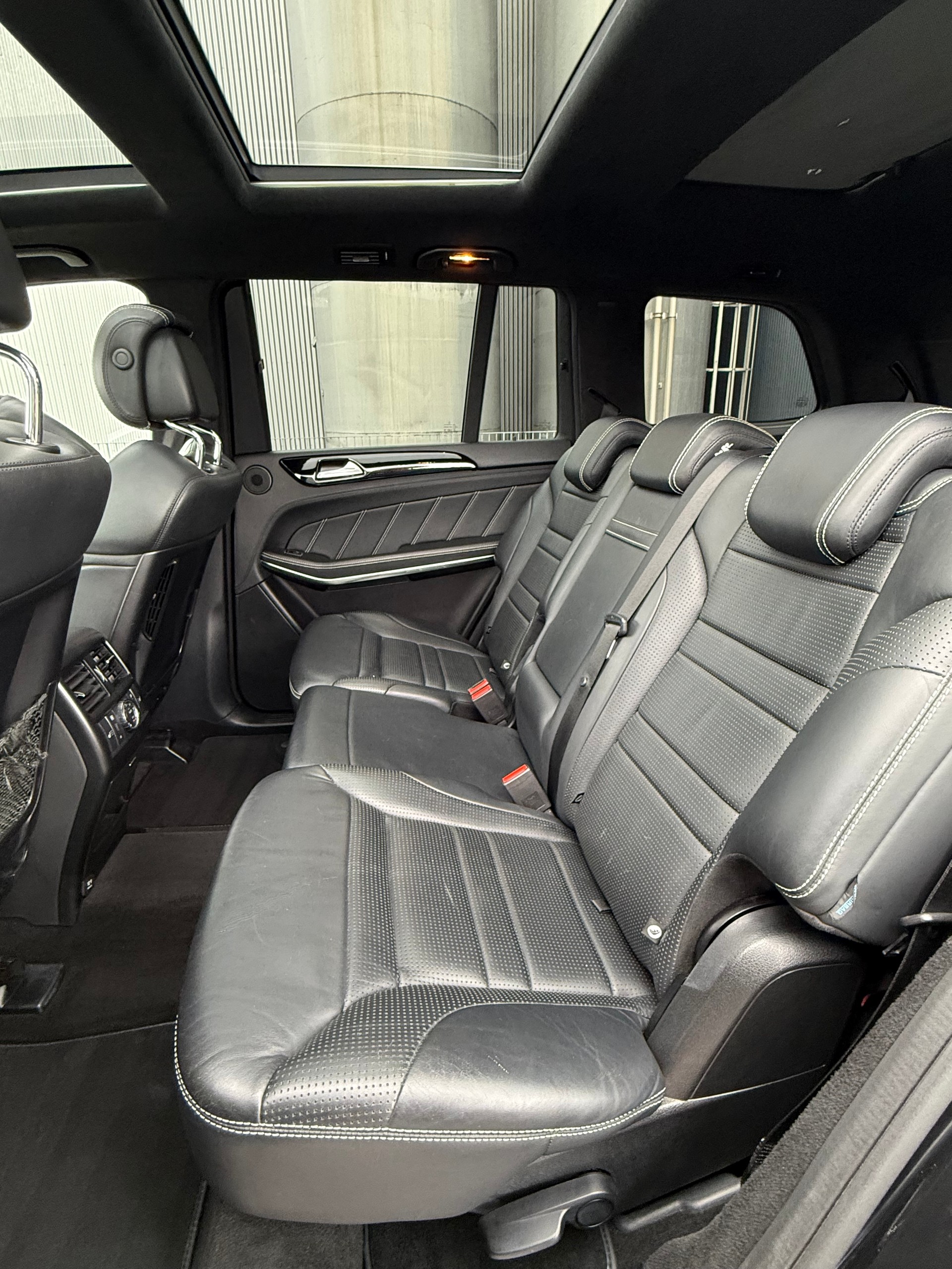 MERCEDES-BENZ GL 63 AMG 4Matic inkl. Garantie! MFK frisch!-image-15