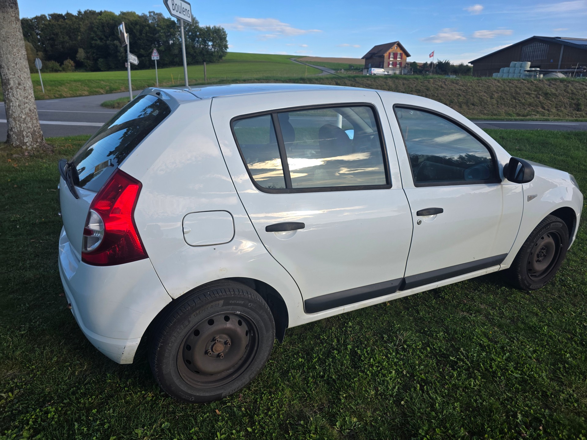 DACIA Sandero 1.2 Ambiance-image-3