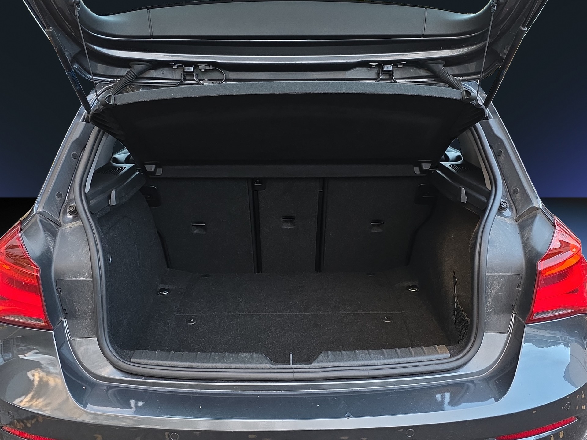 BMW 118i Sport Line Steptronic-image-14