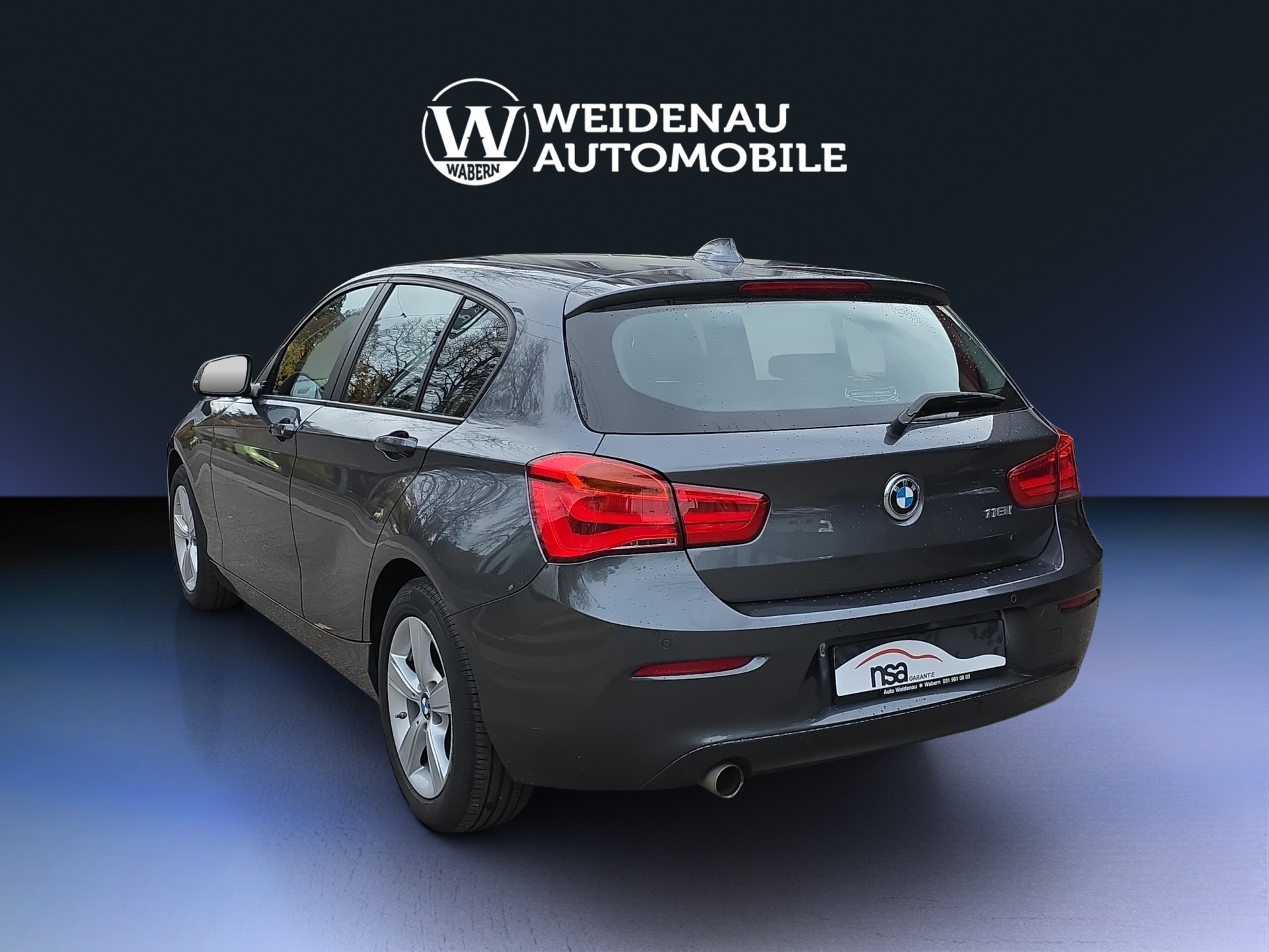BMW 118i Sport Line Steptronic-showroom-element-3