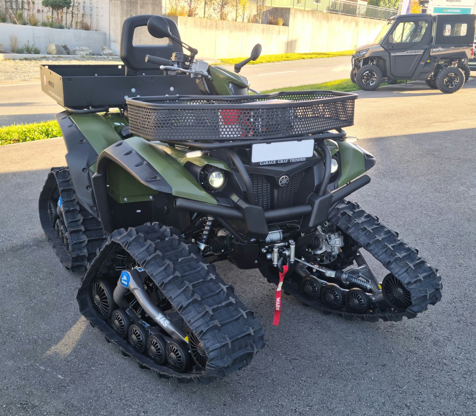 YAMAHA Ab MFK mit Raupenkit und Räder-image-3
