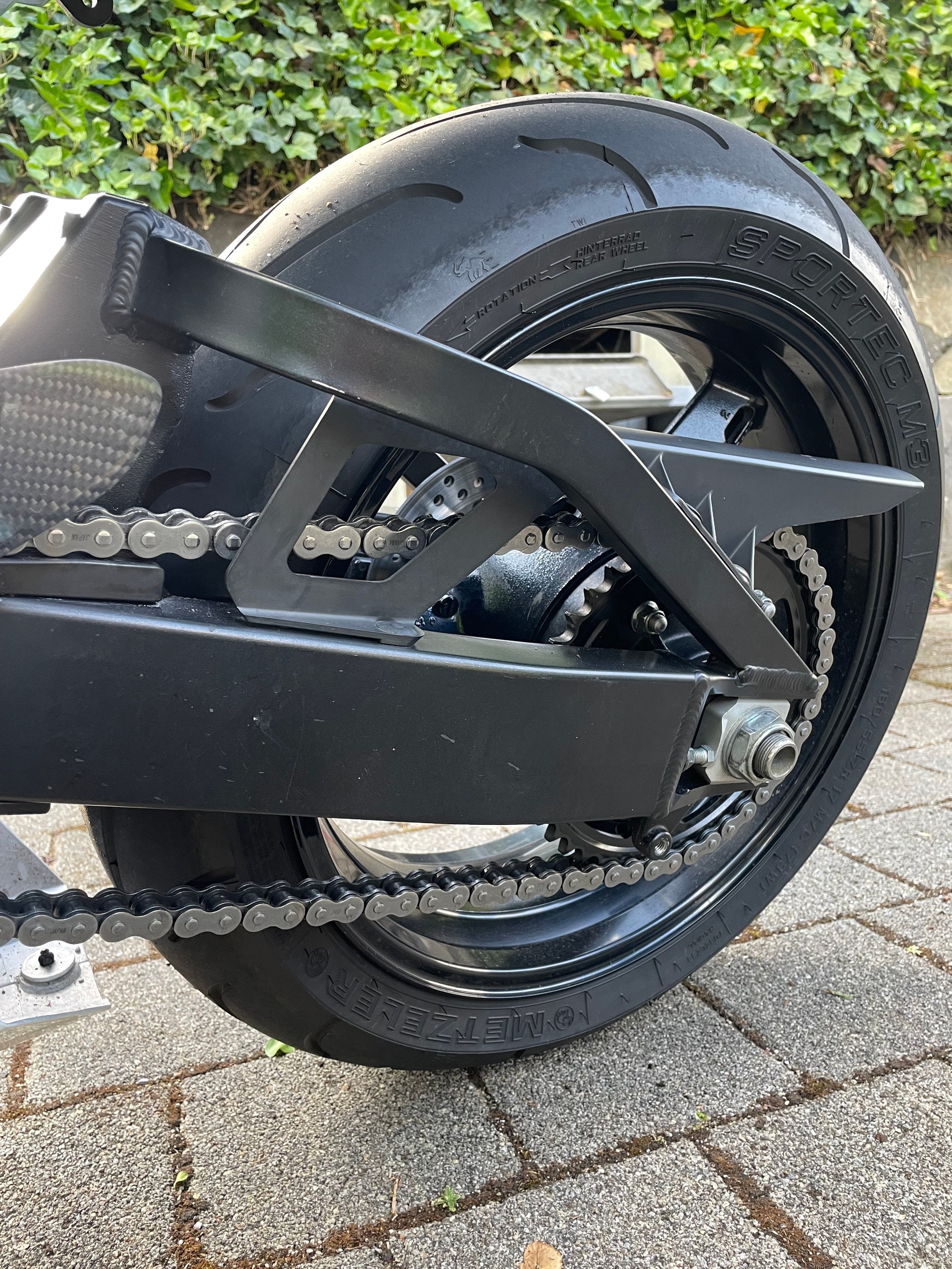 SUZUKI GSX-R 750 K4/K5-image-8