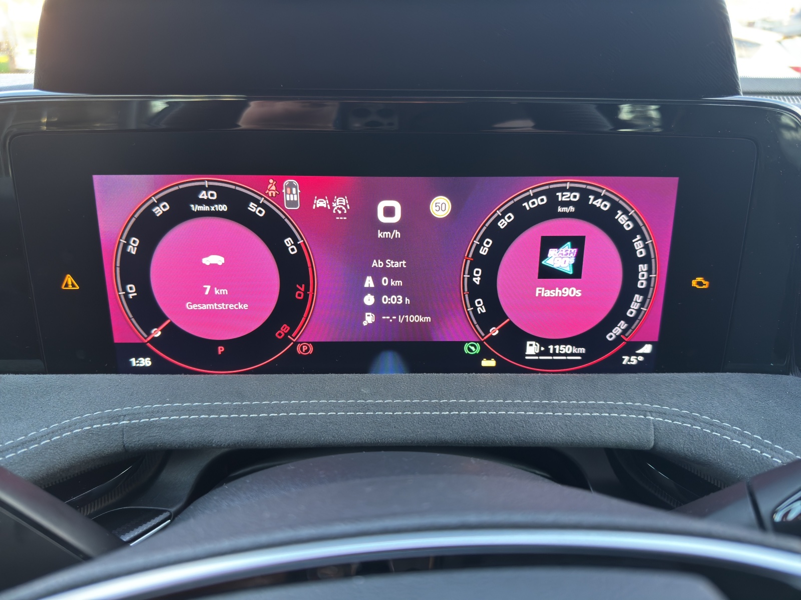 SKODA Superb Combi 2.0 TSI Sportline 4x4 DSG-image-13