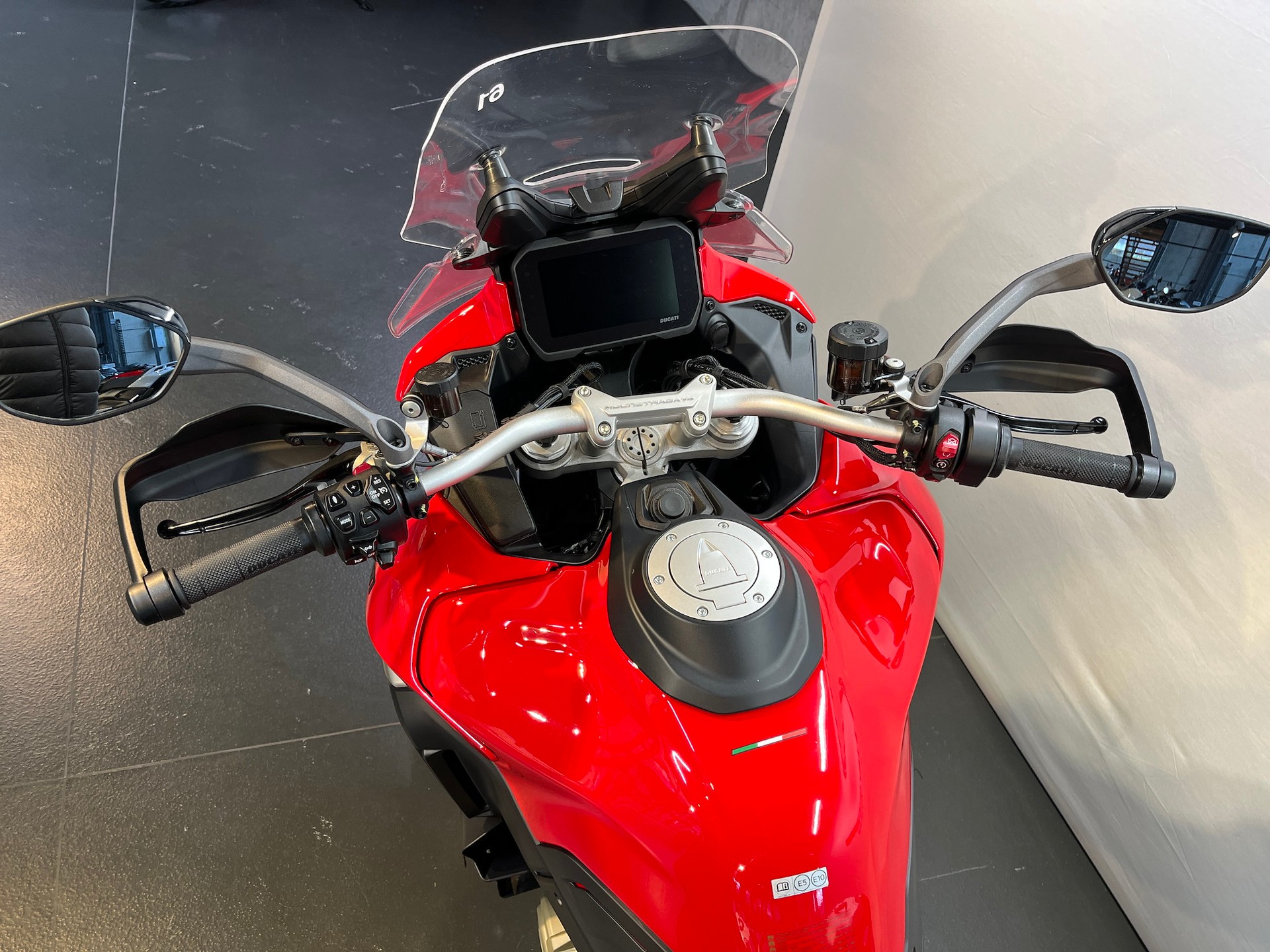 DUCATI Multistrada V4 Rally Travel & Radar (62)-image-8