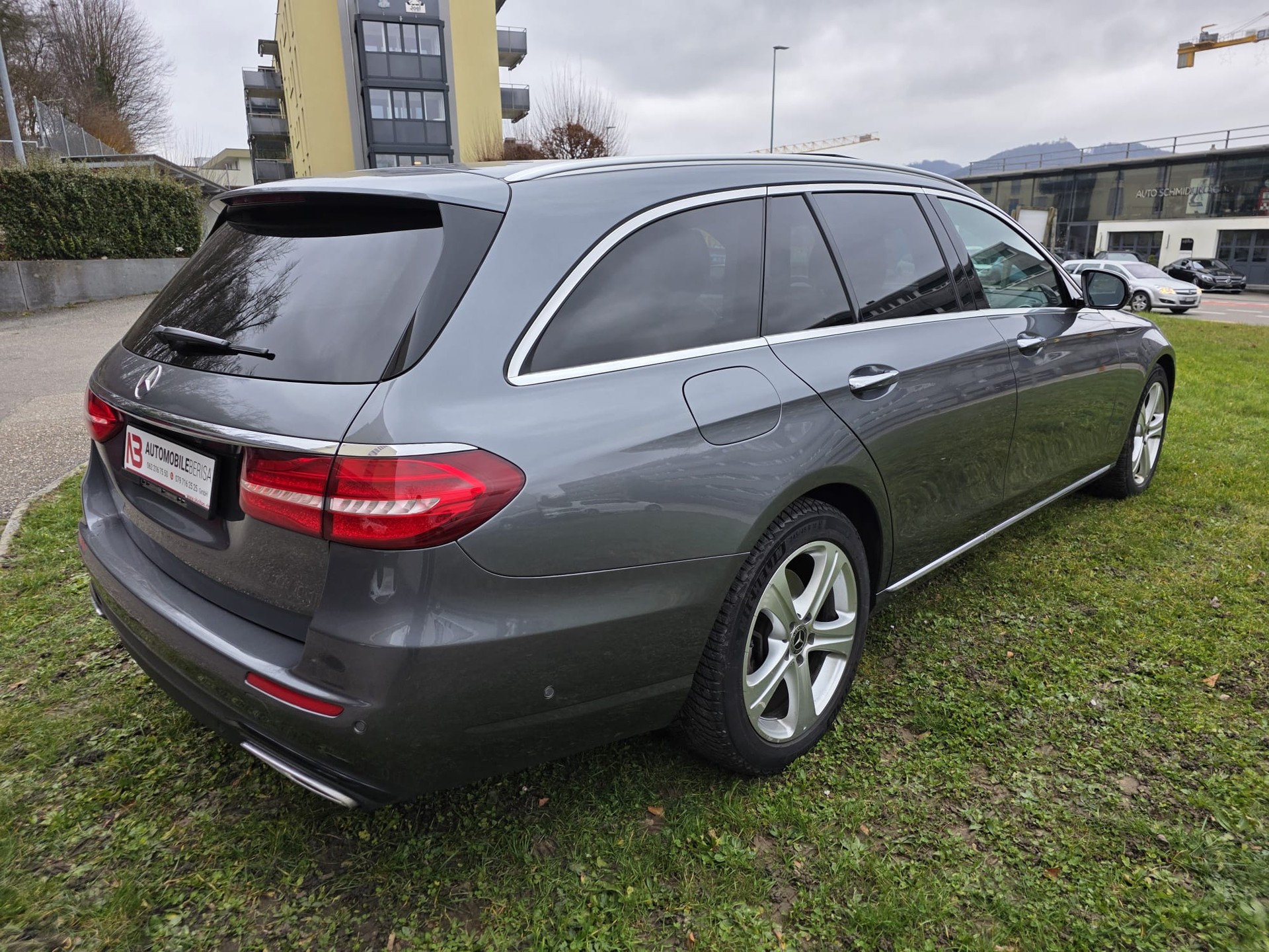 MERCEDES-BENZ E 400 d 4Matic 9G-Tronic-image-6