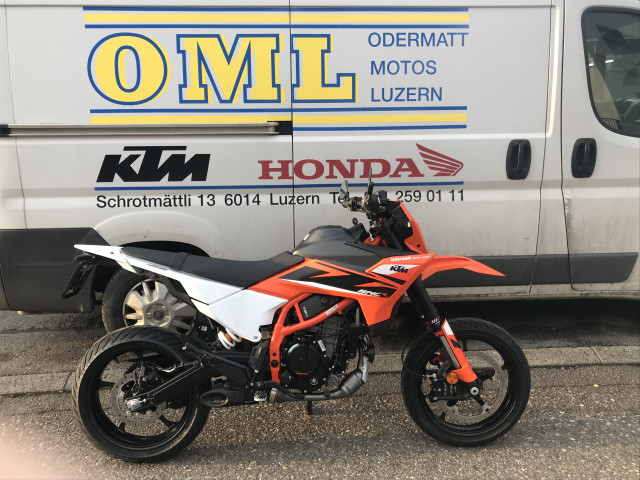 KTM 125 SMC R-image-0