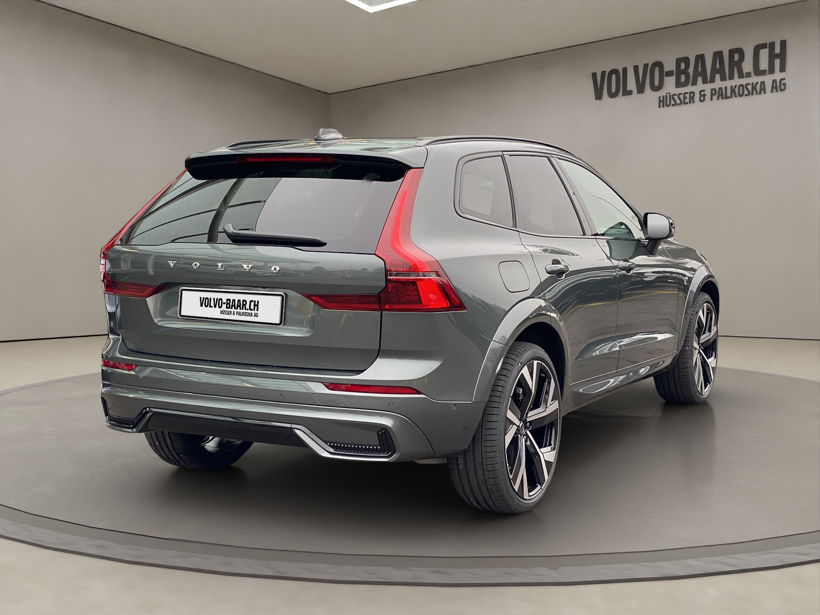 VOLVO XC60 2.0 B5 MH Ultra Dark AWD-image-4