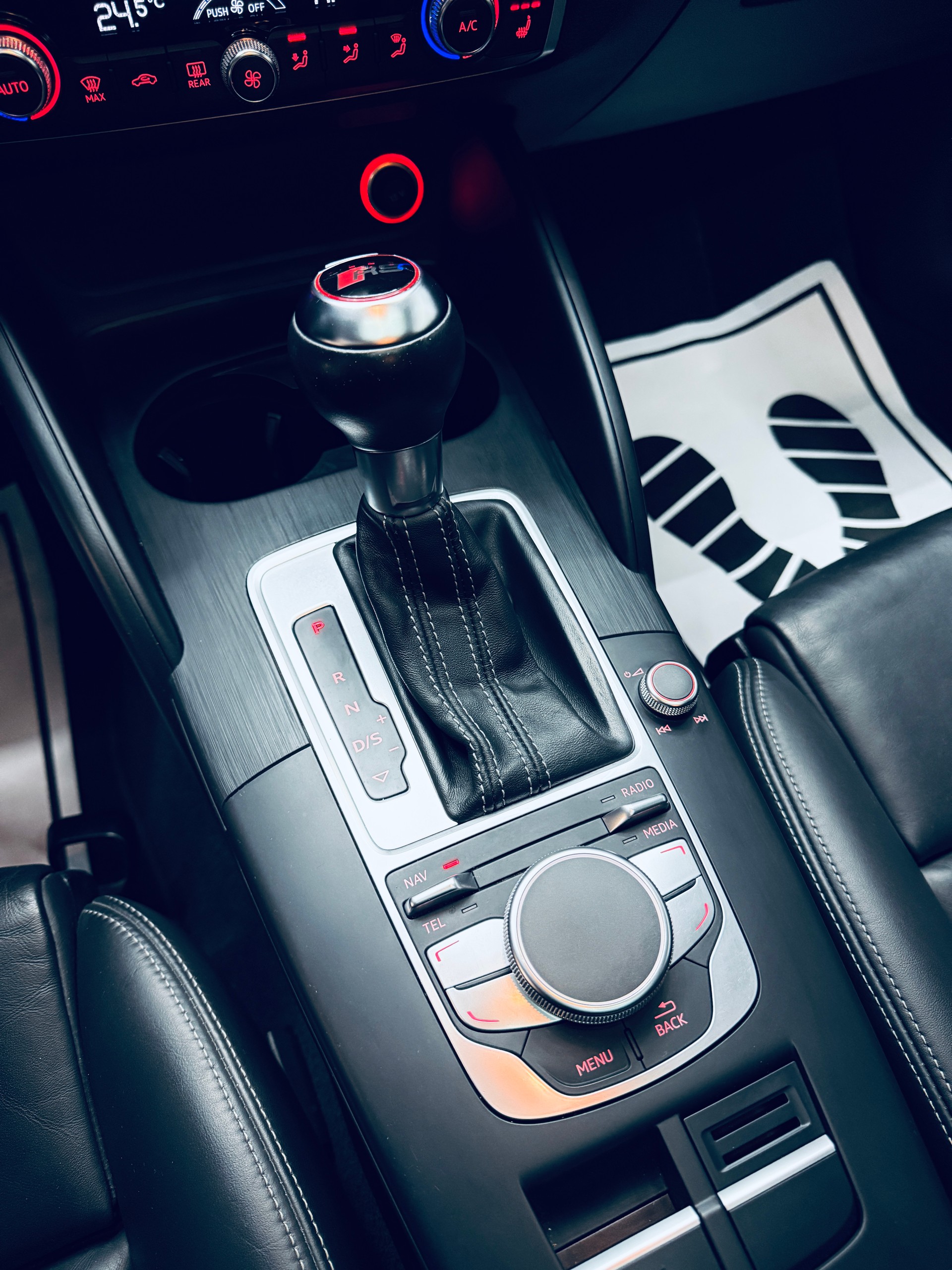 AUDI RS3 2.5 TSI quattro S-tronic *Oettinger Tuning 430PS*-image-20