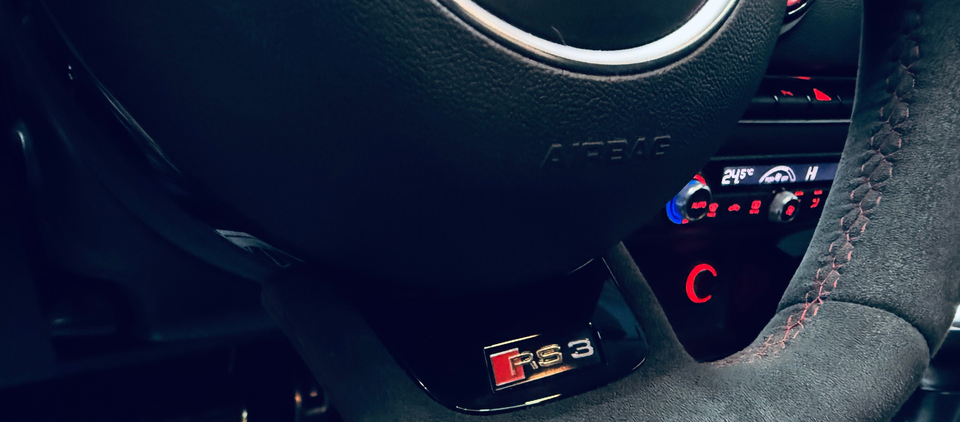AUDI RS3 2.5 TSI quattro S-tronic *Oettinger Tuning 430PS*-image-22