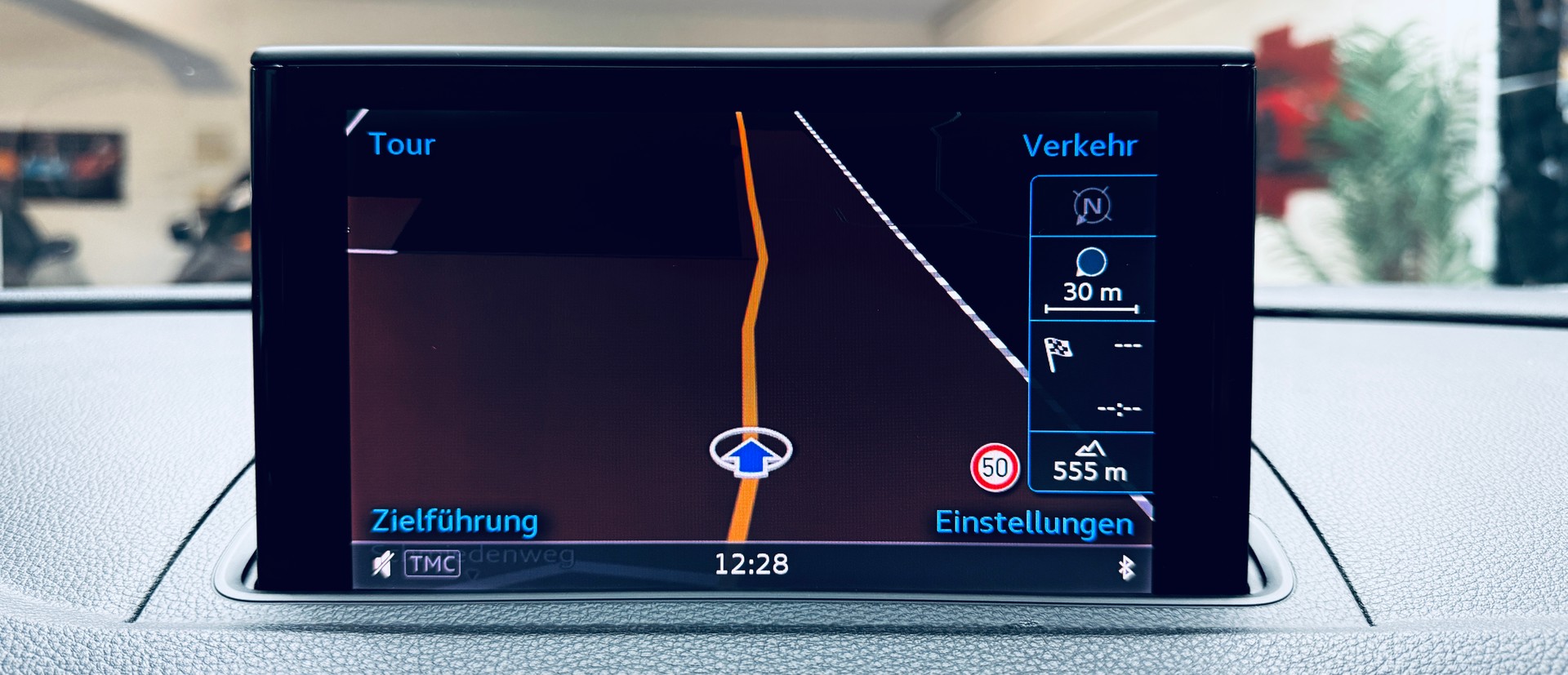 AUDI RS3 2.5 TSI quattro S-tronic *Oettinger Tuning 430PS*-image-17