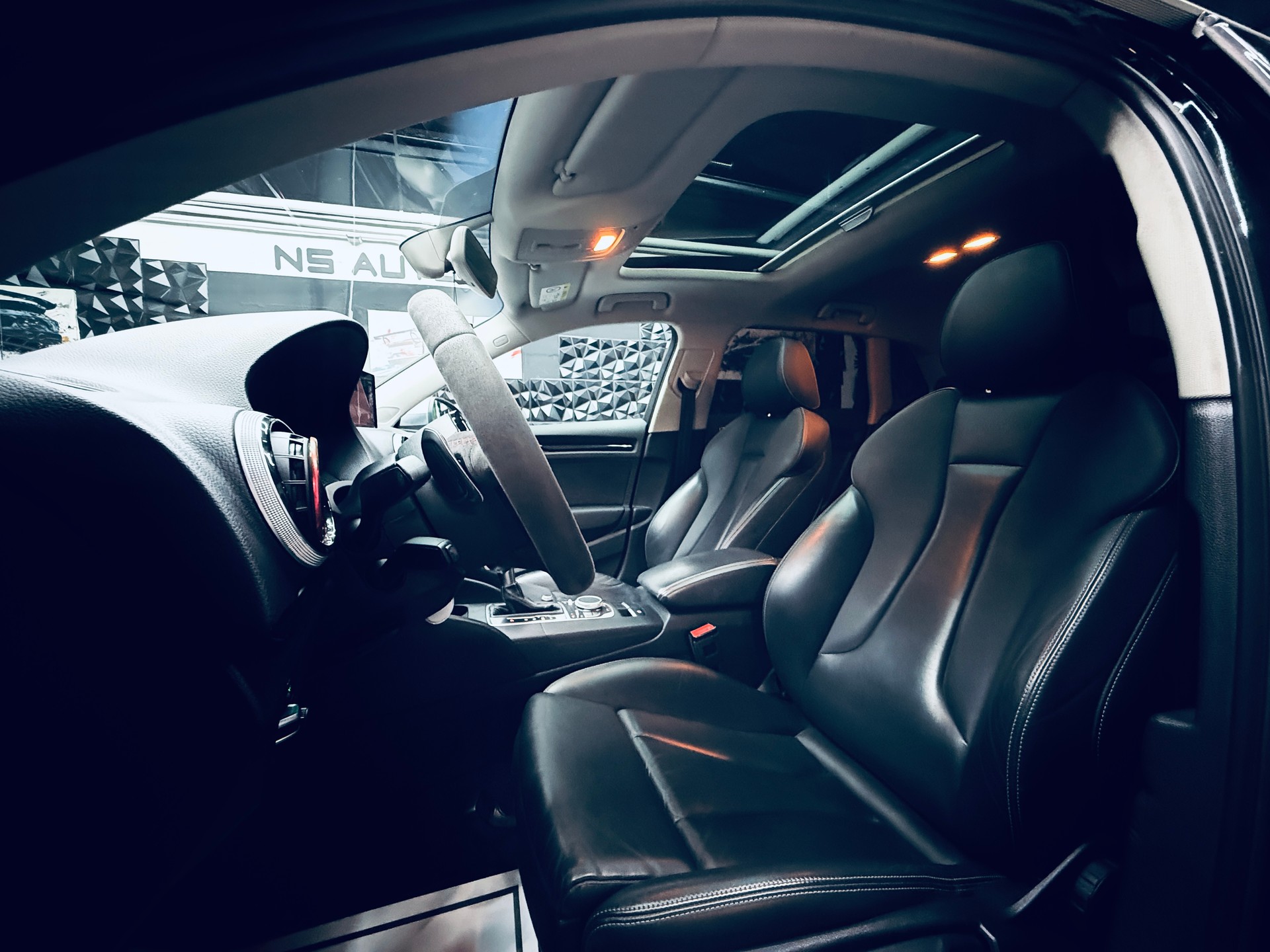 AUDI RS3 2.5 TSI quattro S-tronic *Oettinger Tuning 430PS*-image-24