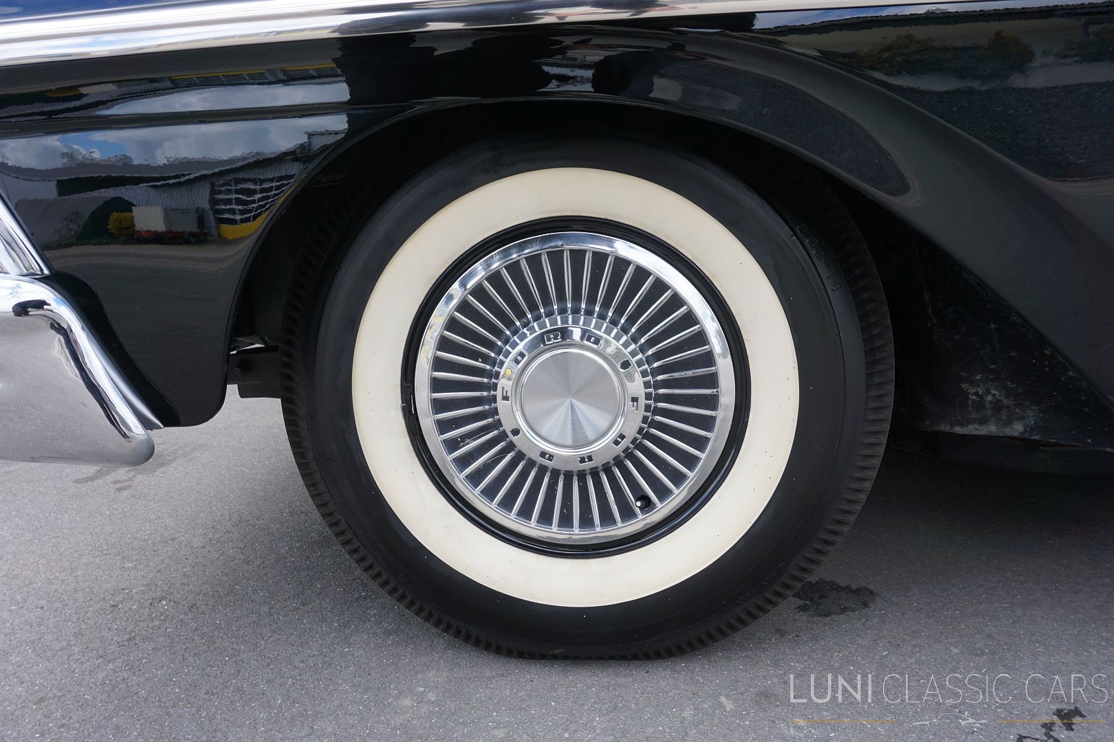 FORD Fairlane 500 Club Victoria-image-6
