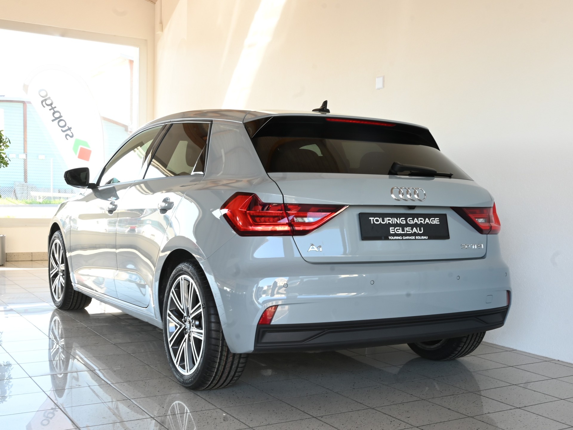 AUDI A1 Sportback 1.0 30 TFSI S-Line S-Tronic-image-5