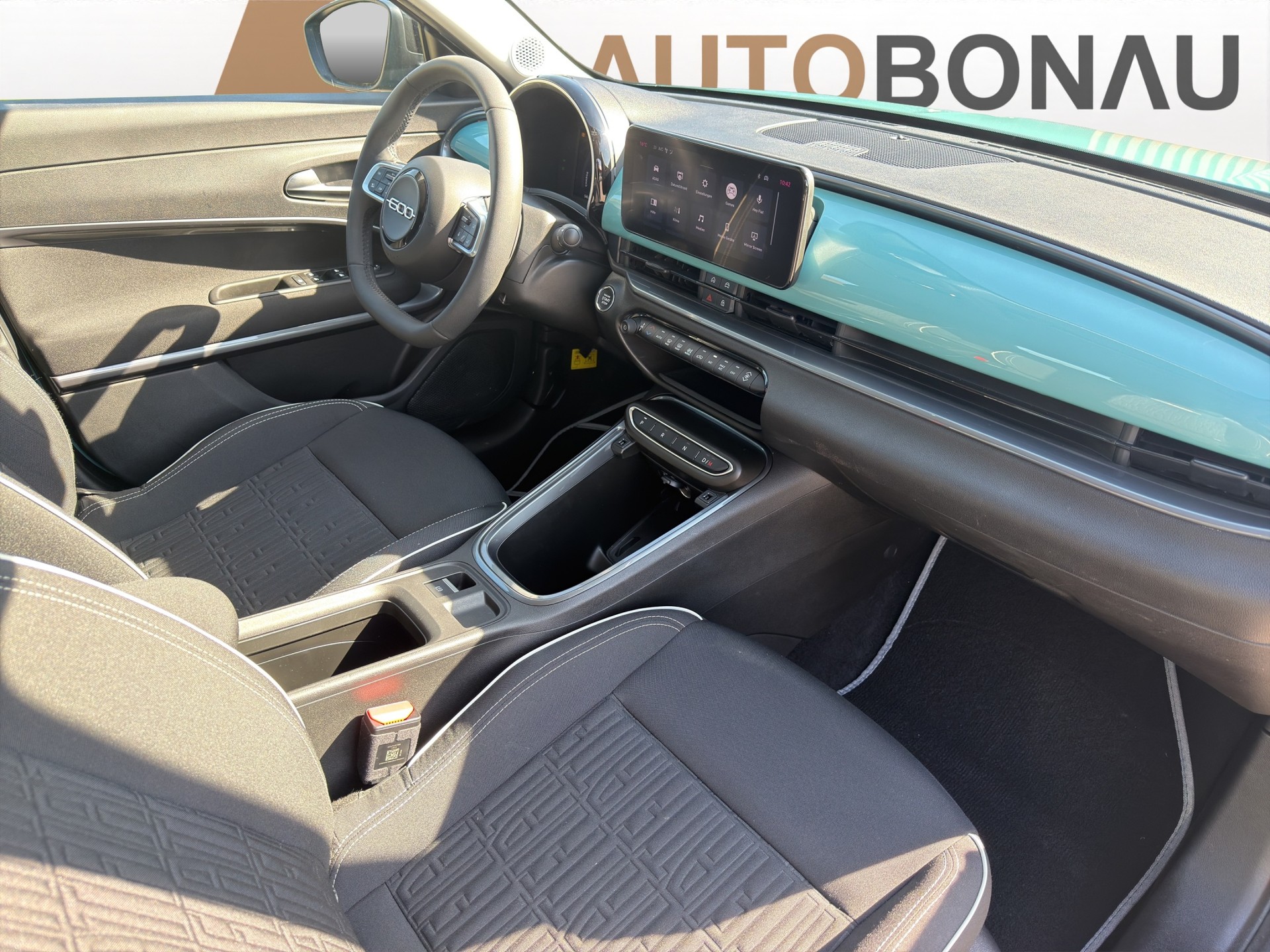 FIAT 600 1.2 Hybrid MHEV 145 Cult-image-12