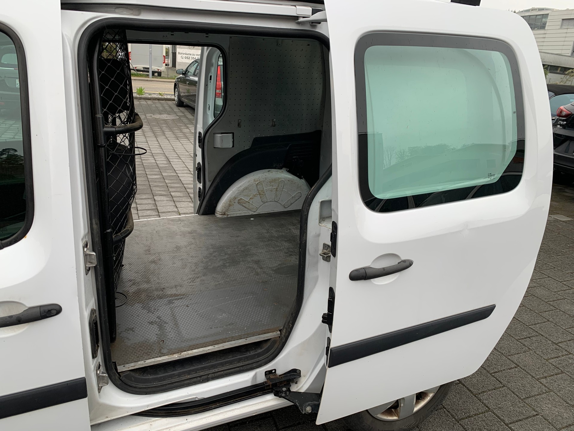 RENAULT Kangoo Medium dCi 90 Business-image-5