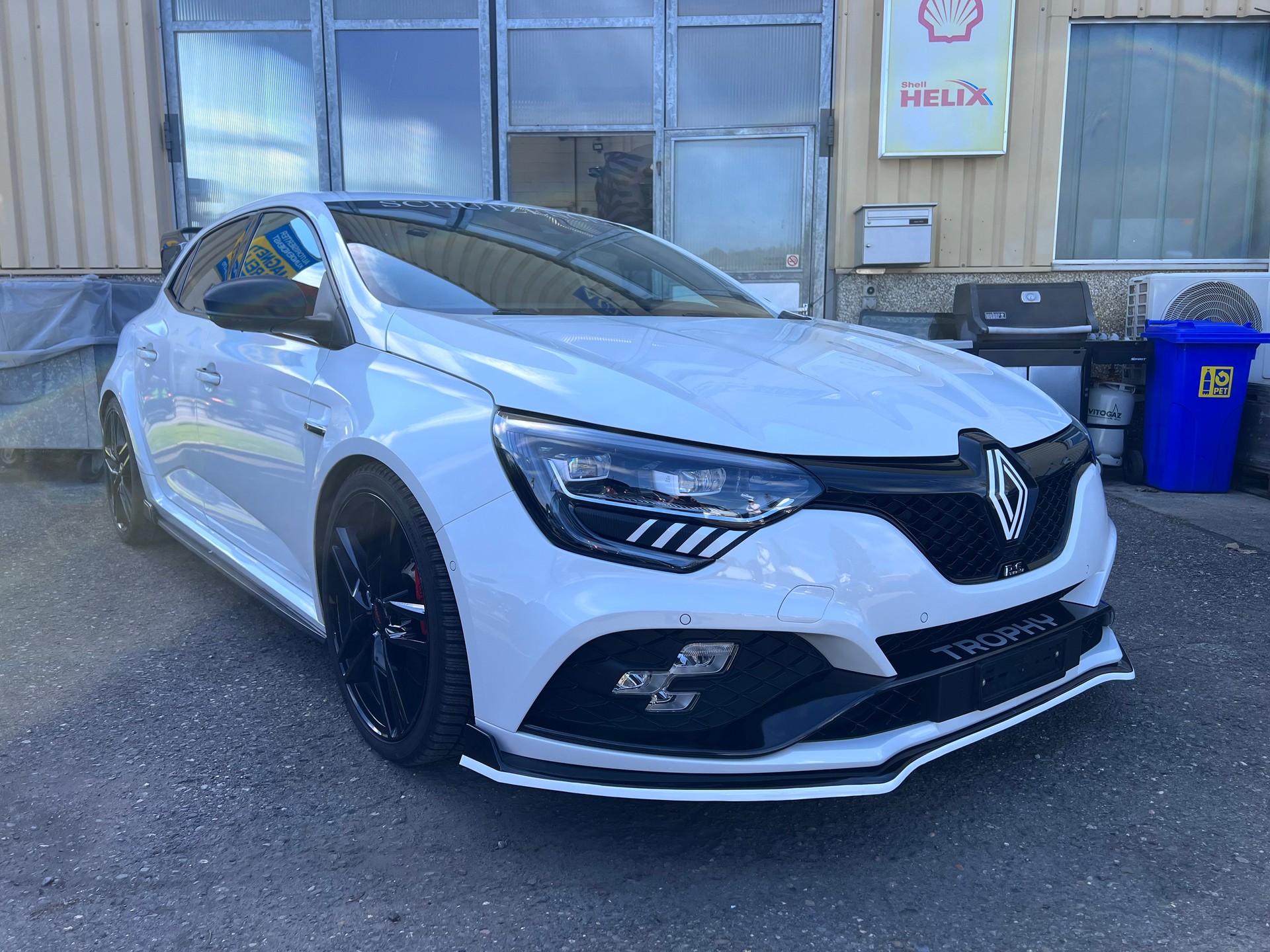RENAULT Mégane Trophy 300 EDC-image-1