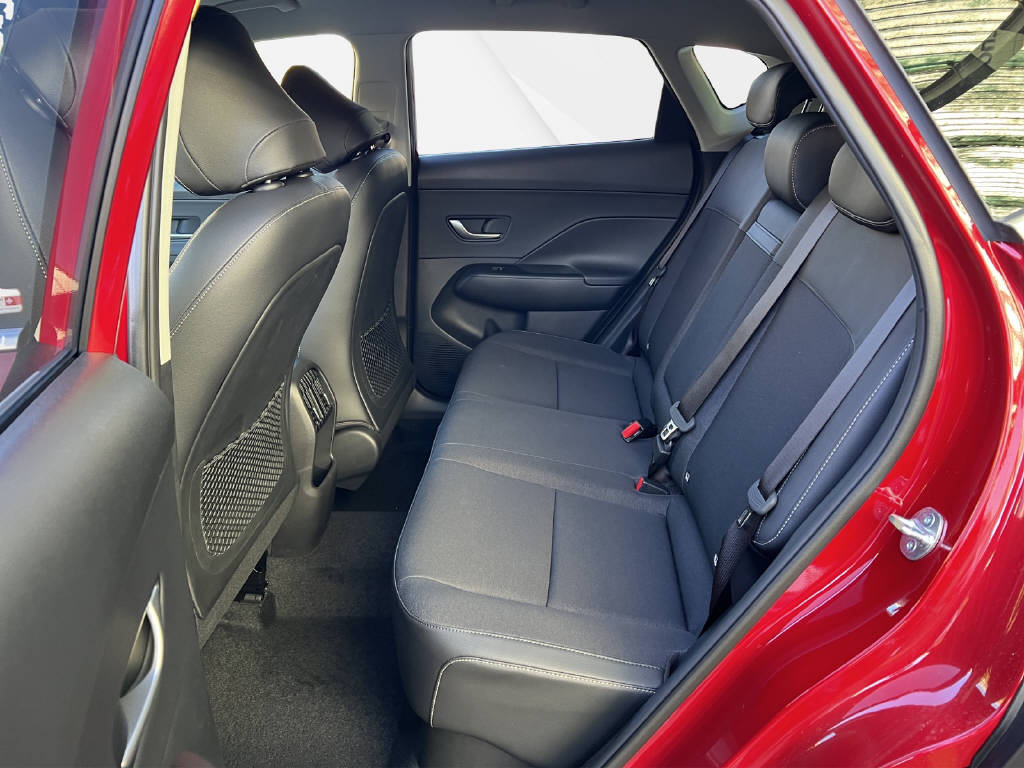 HYUNDAI Kona 1.6 GDi HEV Amplia DCT-image-7