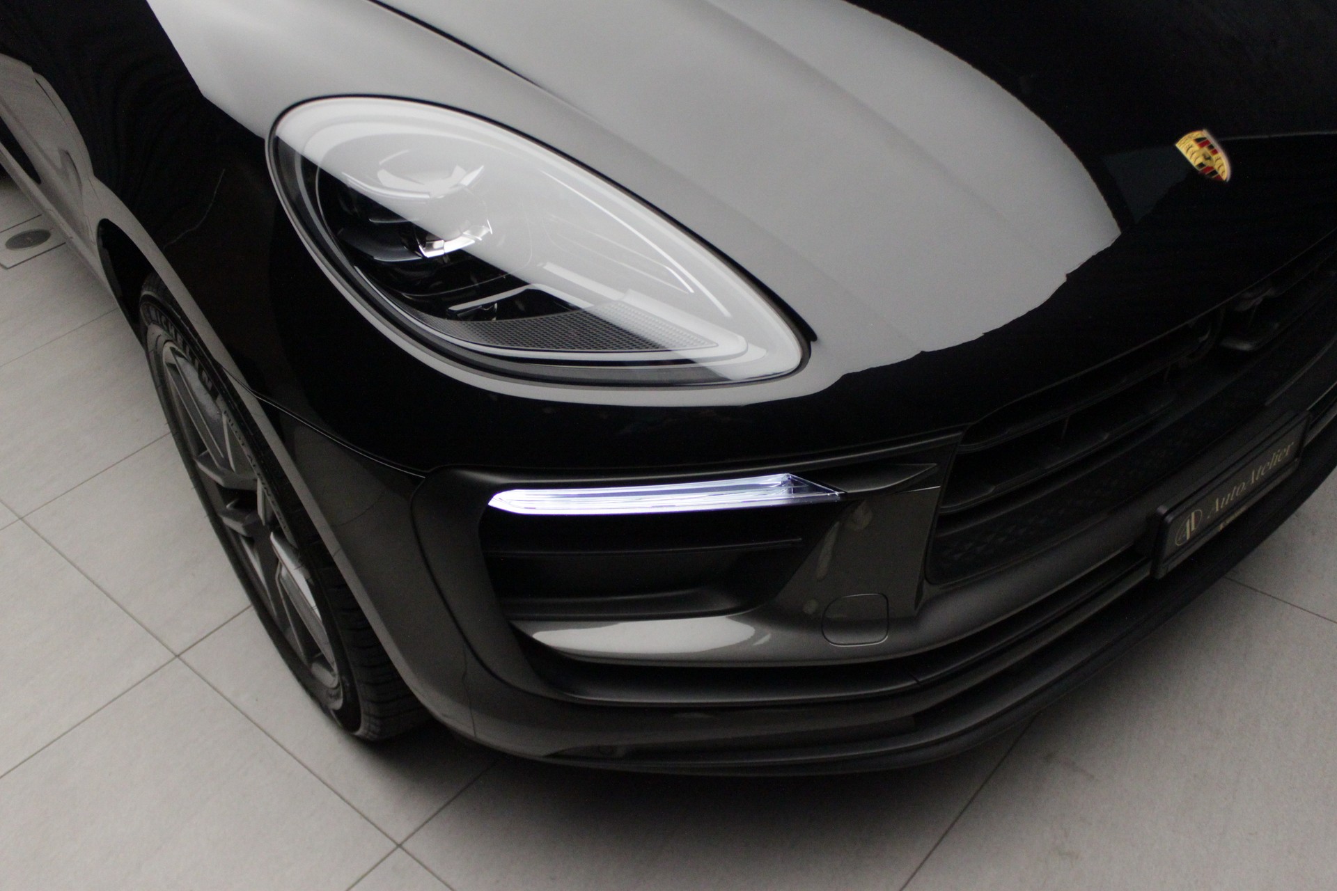 PORSCHE Macan T PDK-image-5