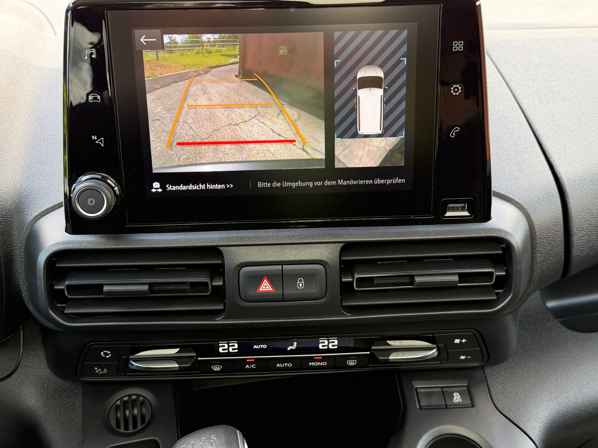 OPEL Combo Life 1.2 Innovation S/S-image-11
