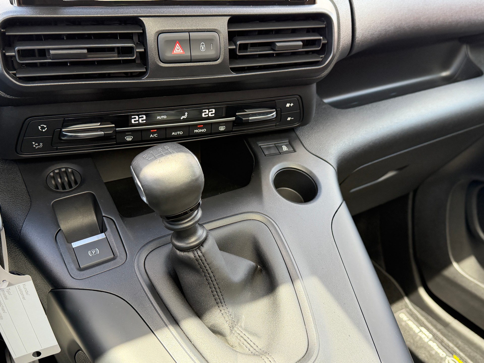 OPEL Combo Life 1.2 Innovation S/S-image-12