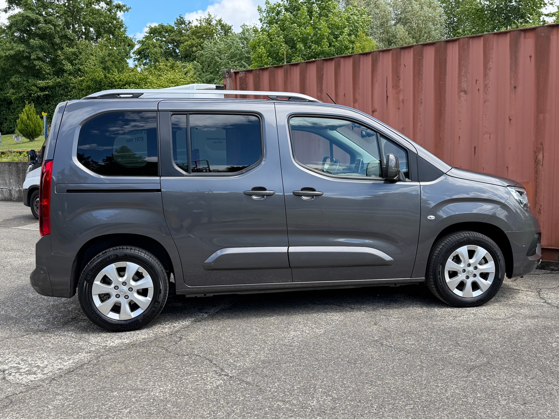 OPEL Combo Life 1.2 Innovation S/S-image-7