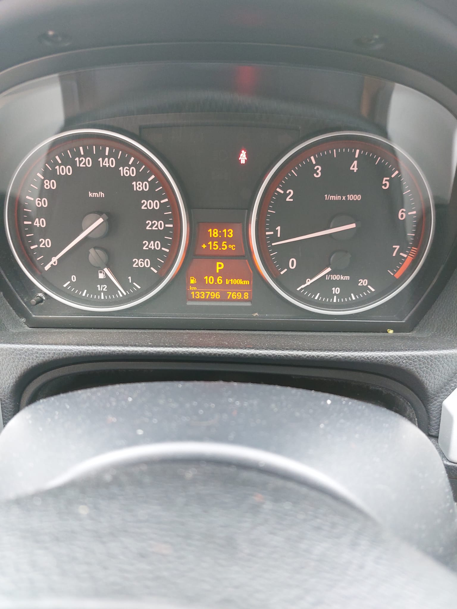 BMW 325-image-6